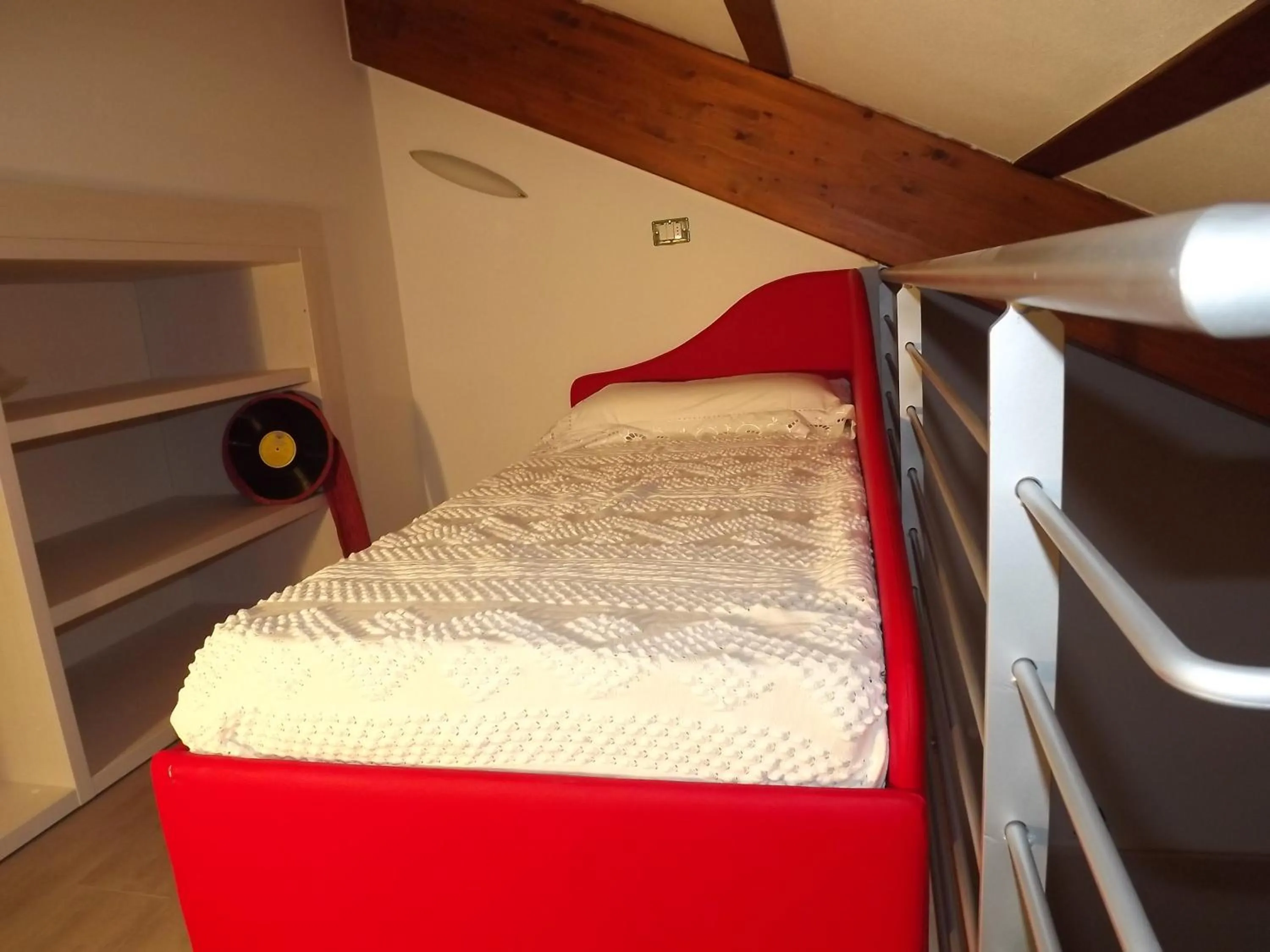 Bed in B&B Seventy Design