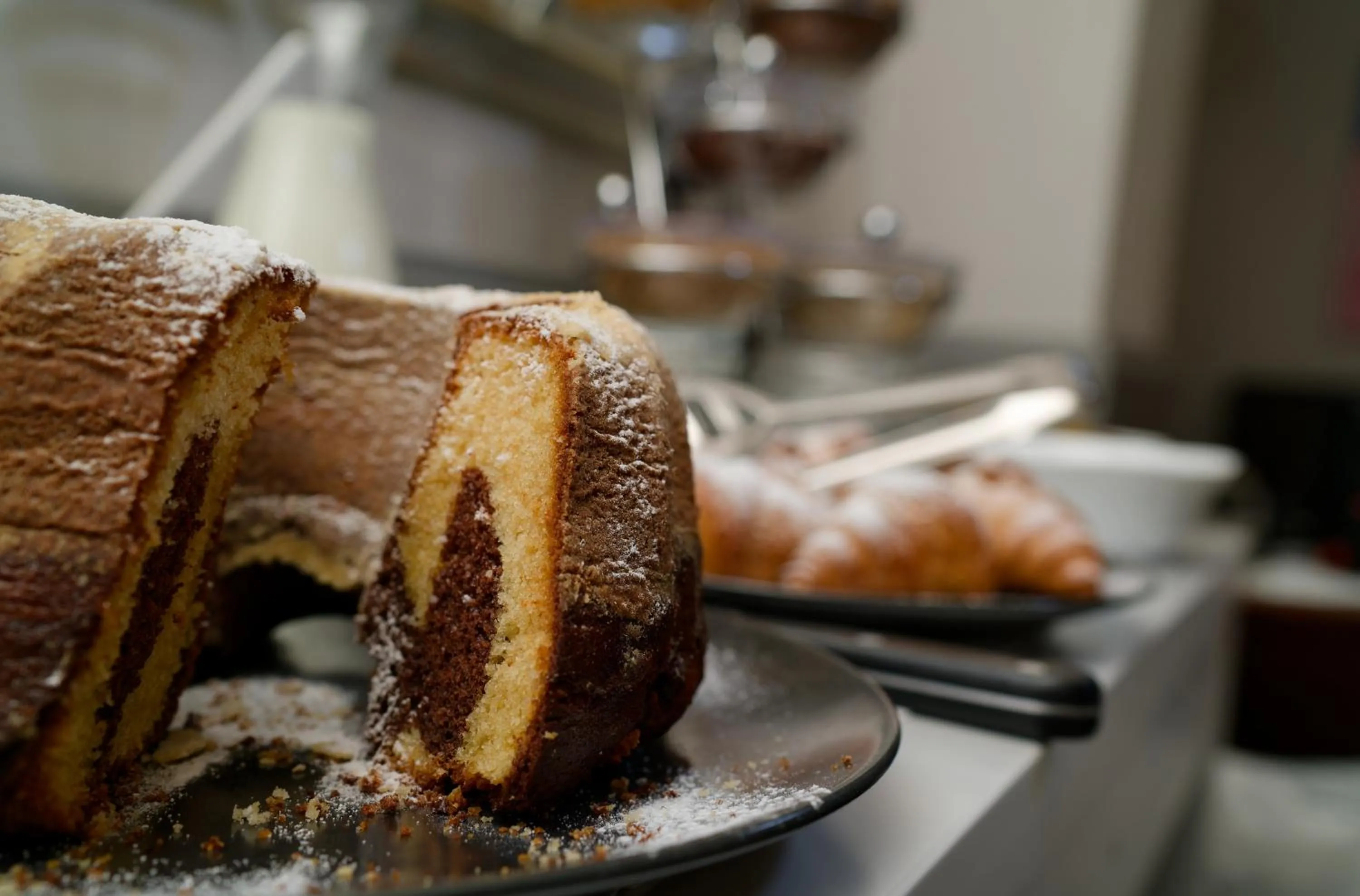 Restaurant/places to eat in Boutique Hotel SwissHouse