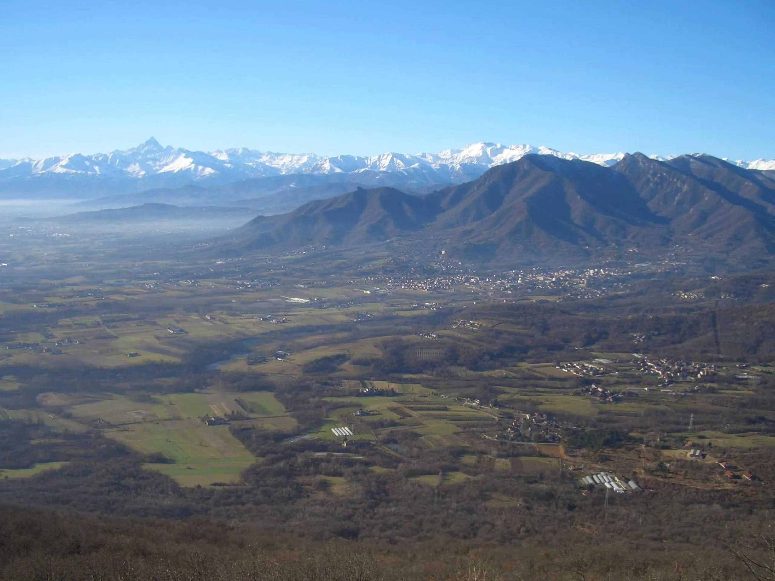 Natural landscape in U Tej