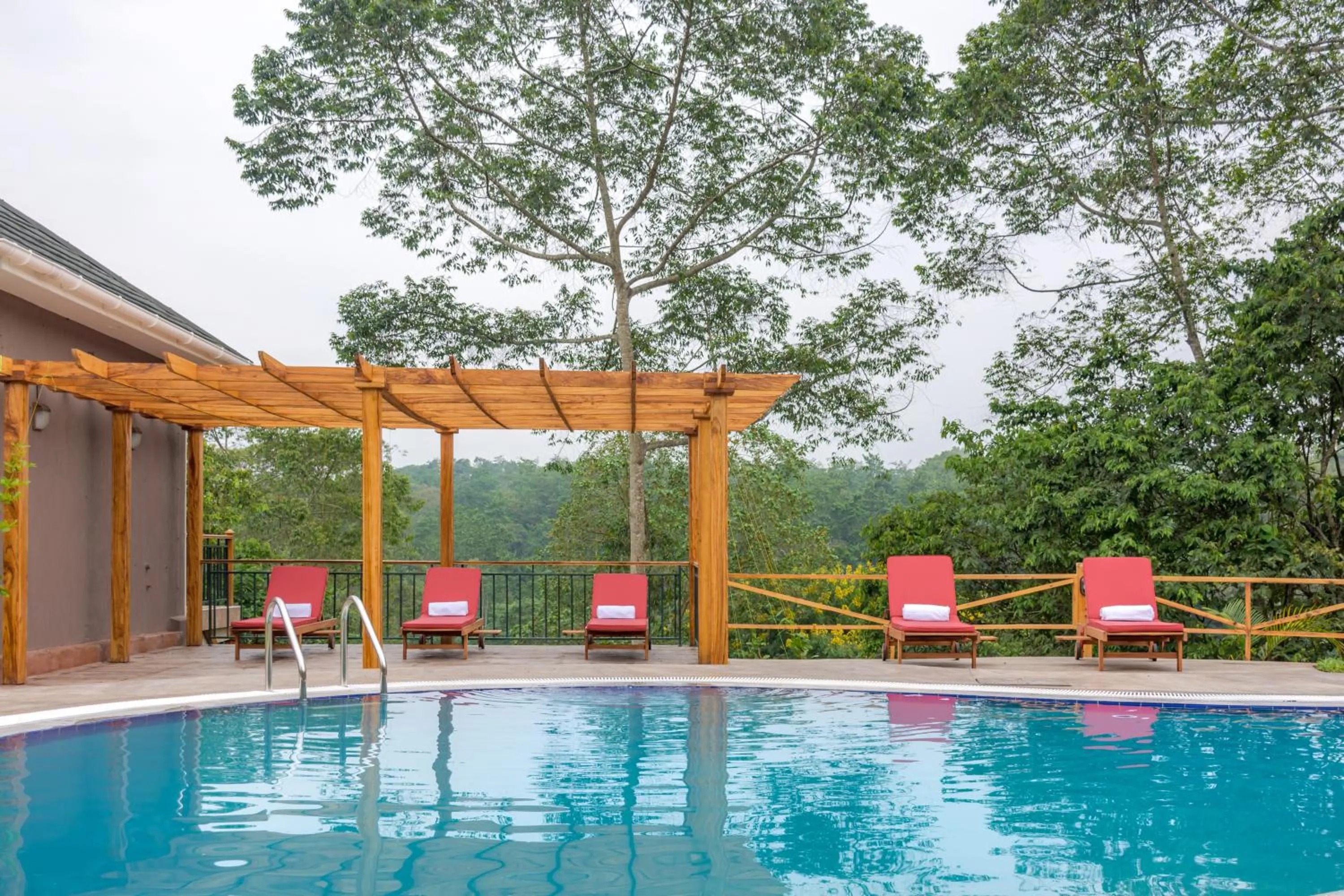 Pool view in Chimpundu Lodge