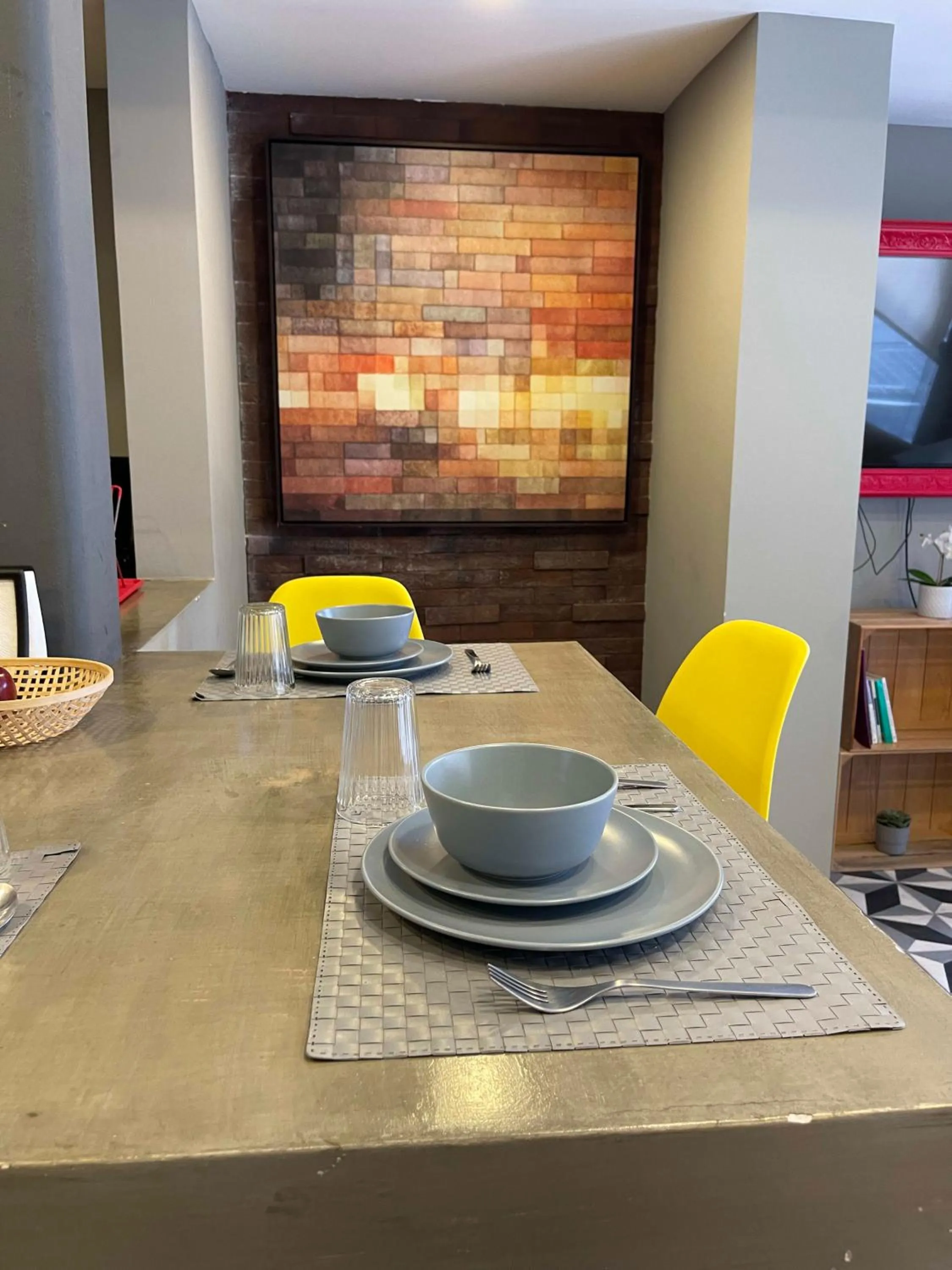 Dining Area in Departamento en la CONDESA Cama KING SIZE