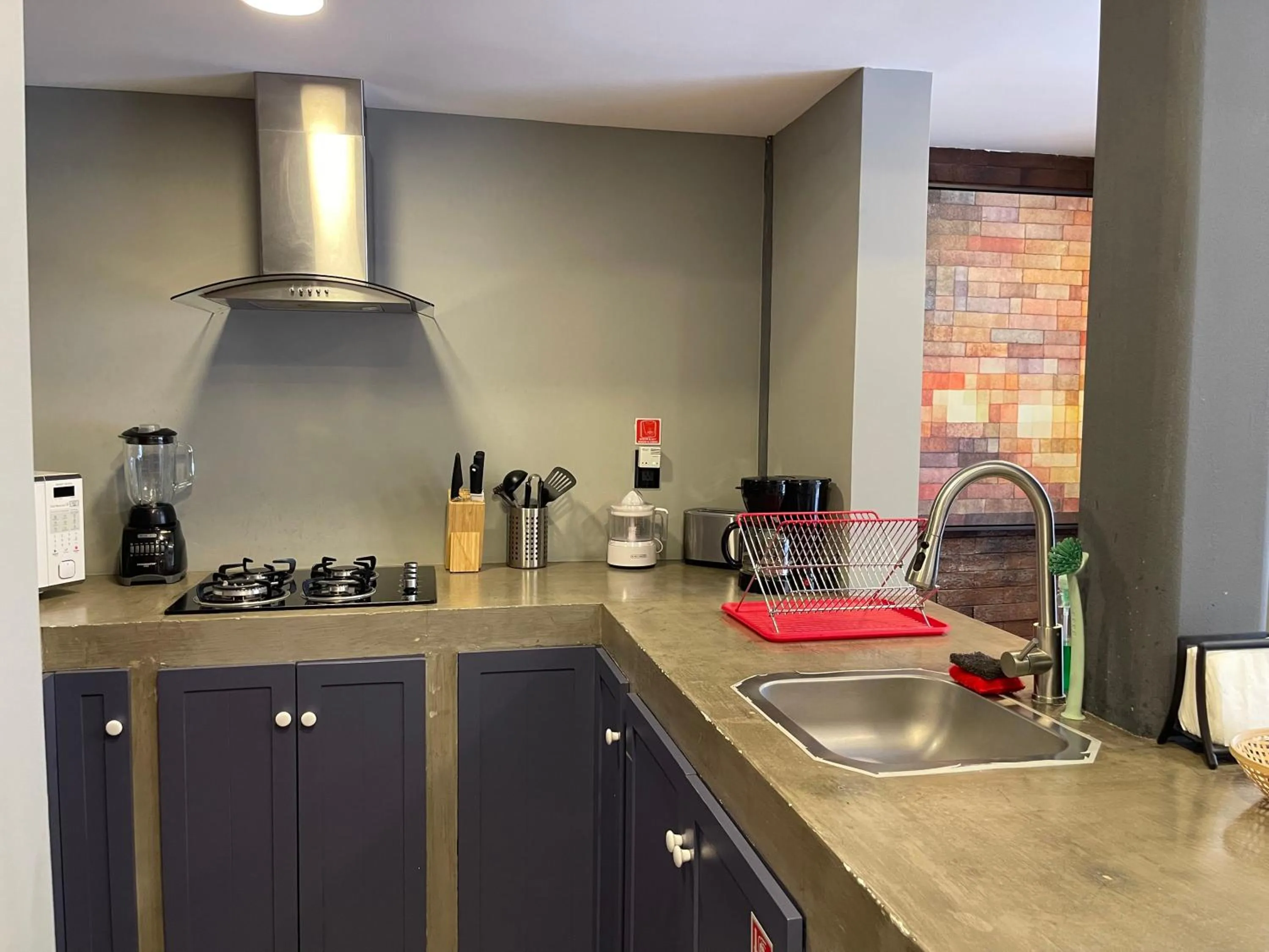 Kitchen/Kitchenette in Departamento en la CONDESA Cama KING SIZE