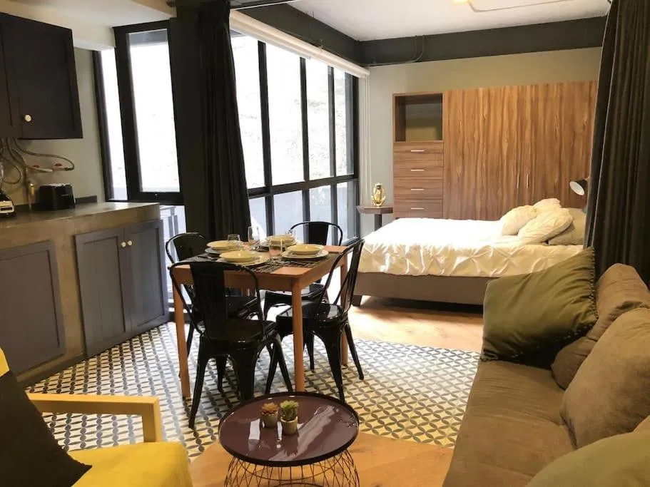 Departamento muy amplio y moderno en la CONDESA