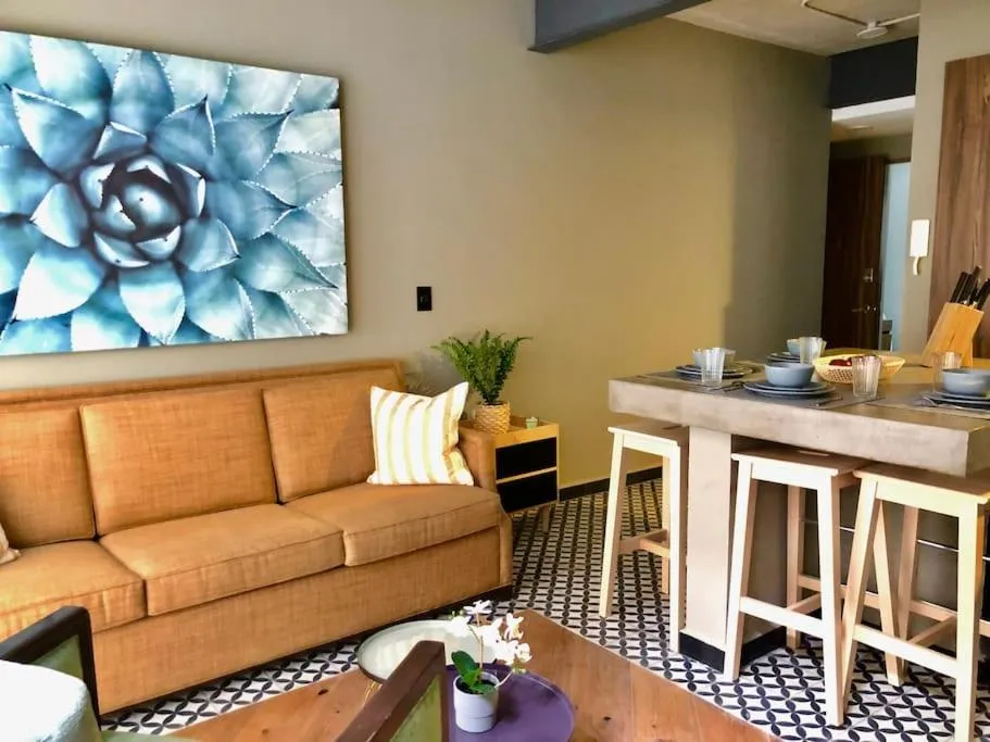 Departamento muy amplio y moderno en la CONDESA