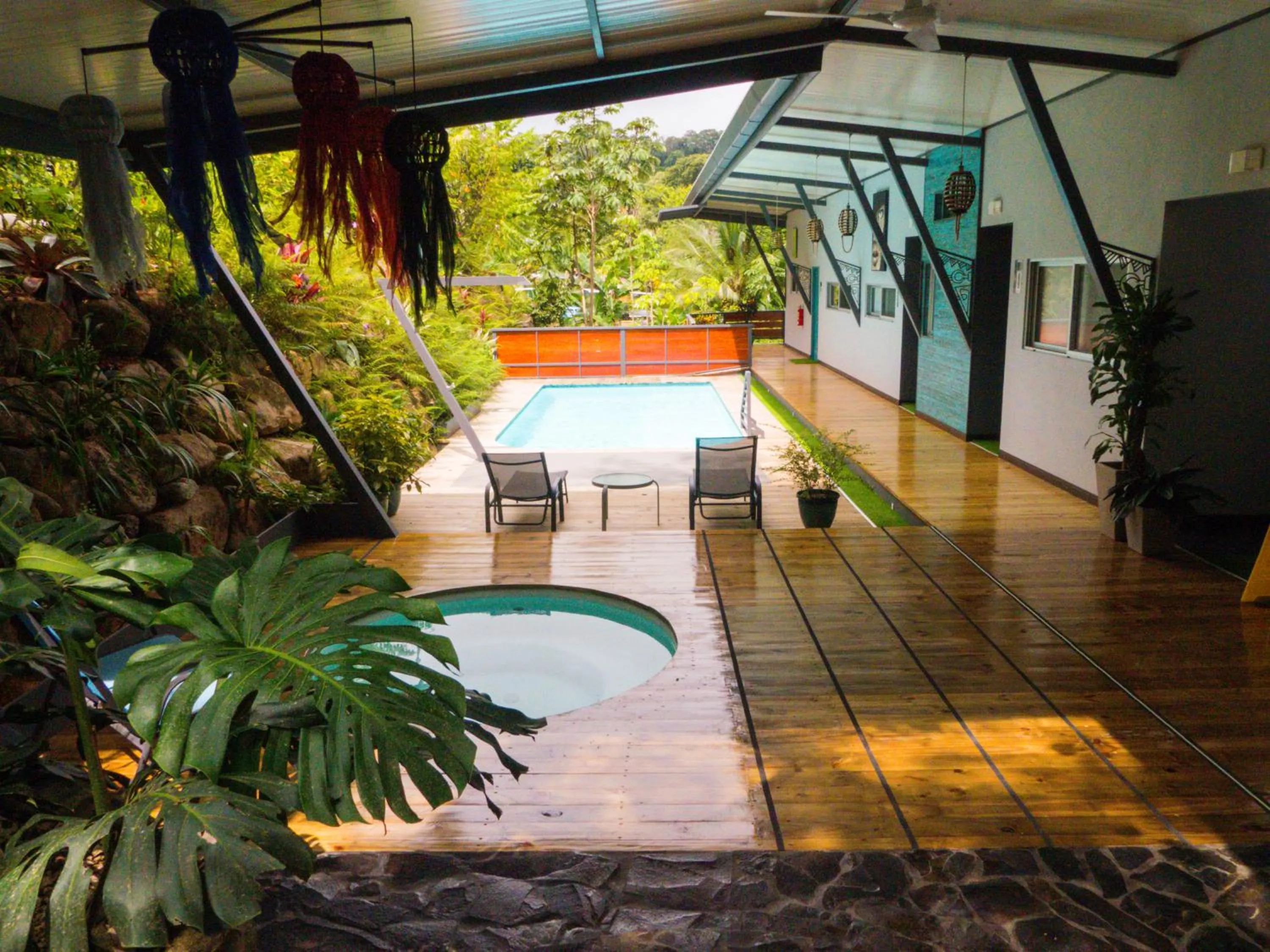 Swimming pool in Hotel FAREMITI Uvita