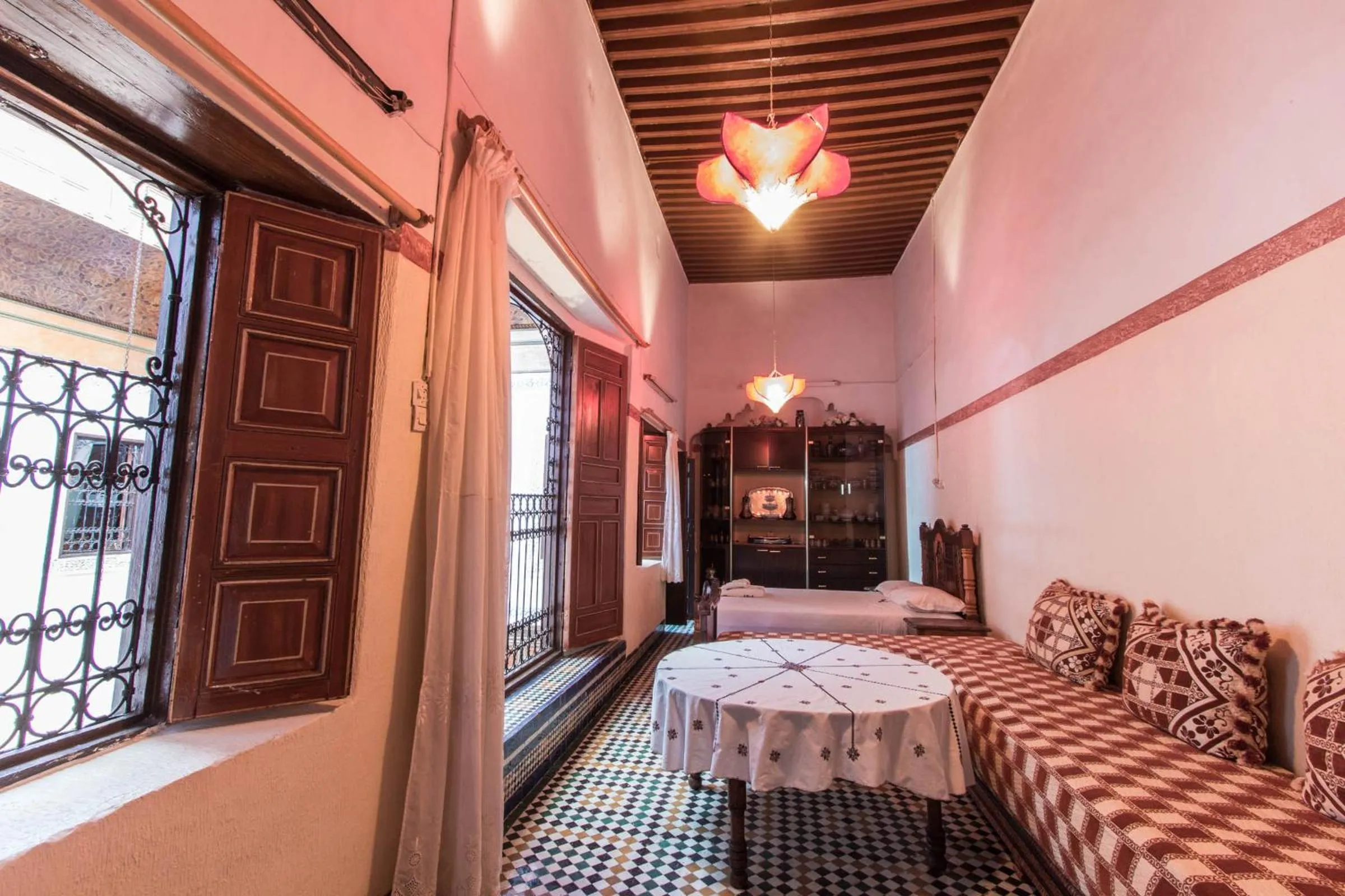 Photo of the whole room in Riad Meski