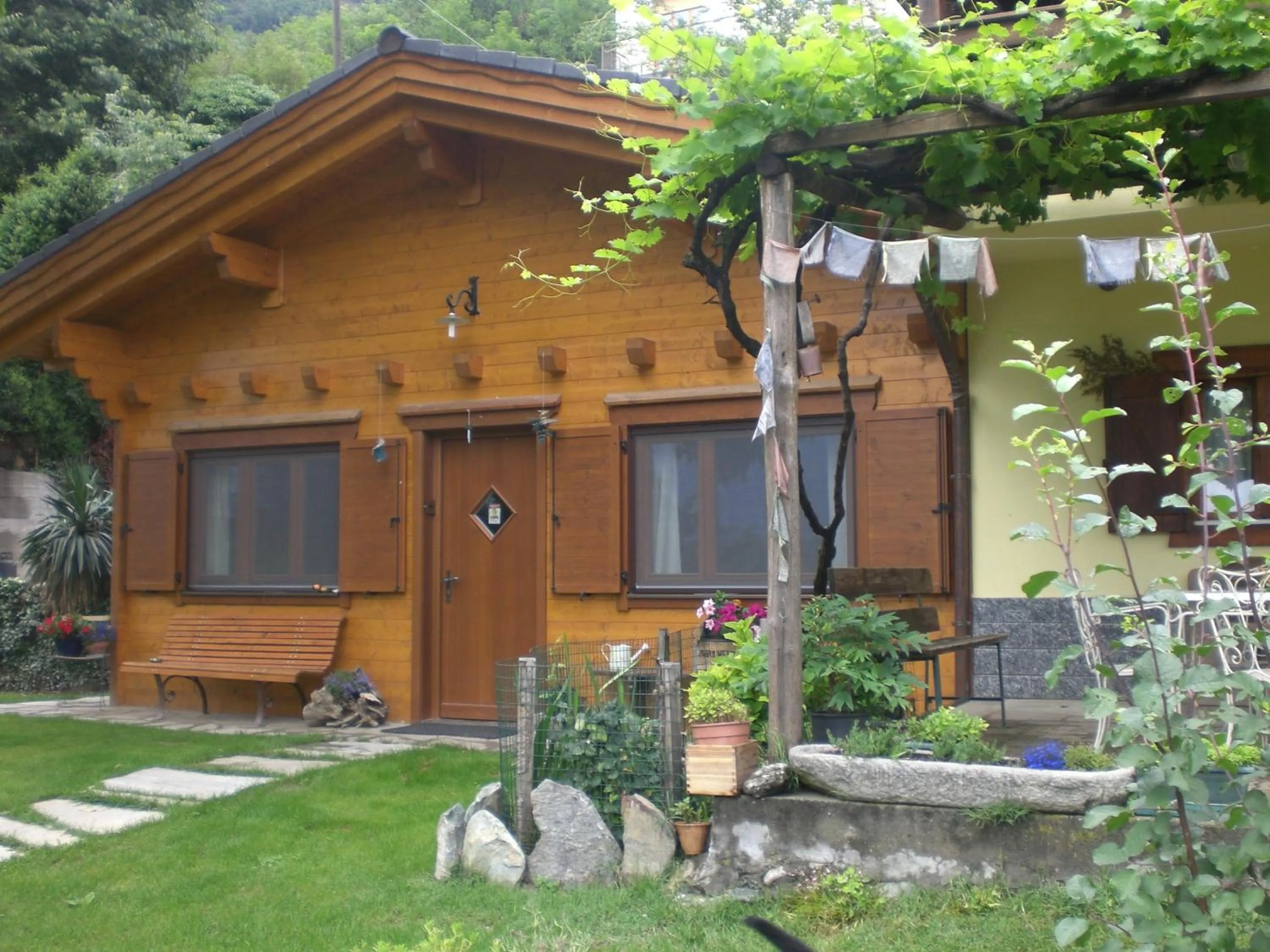 Garden view in Pera Rionda