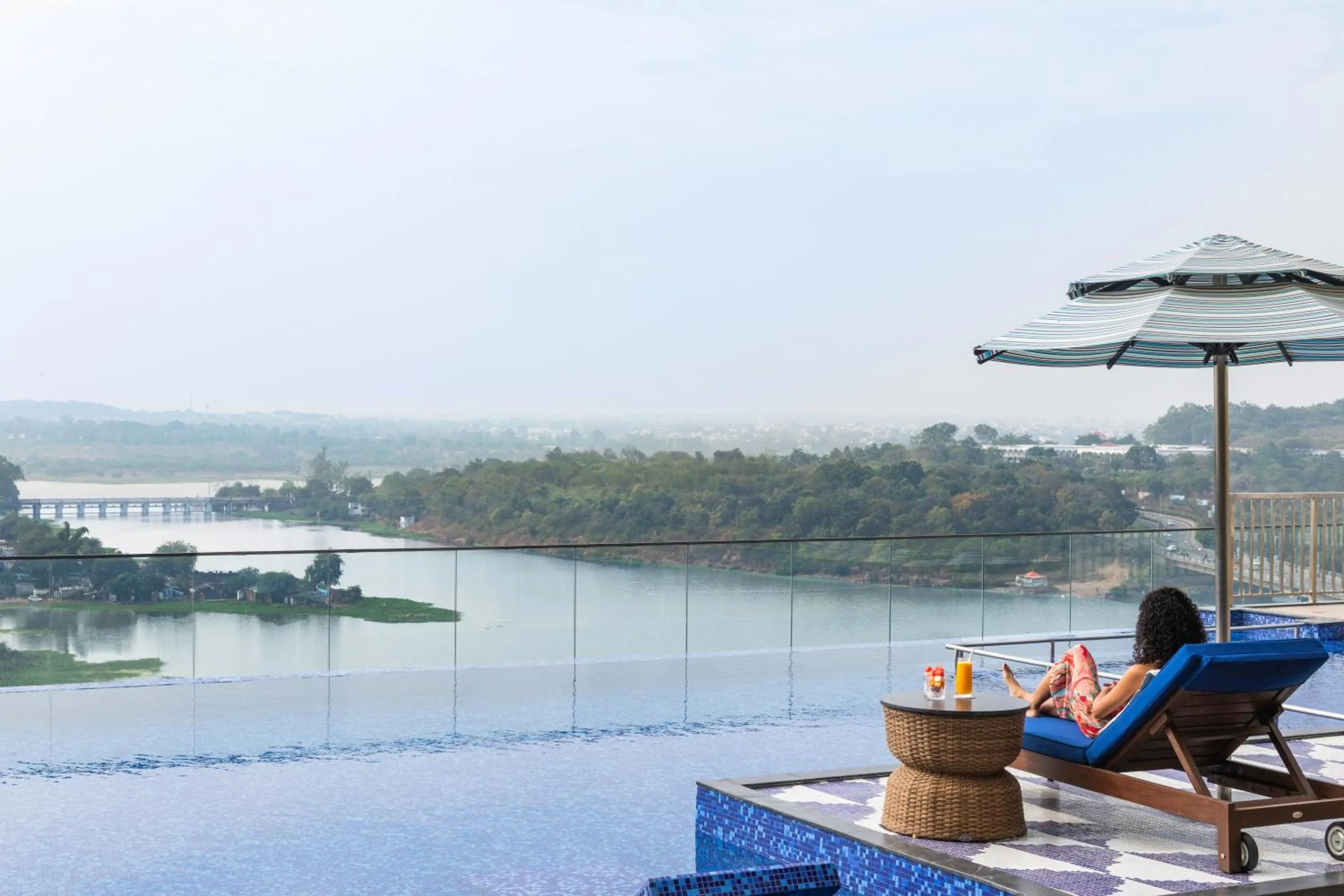 Swimming pool in Taj Lakefront Bhopal