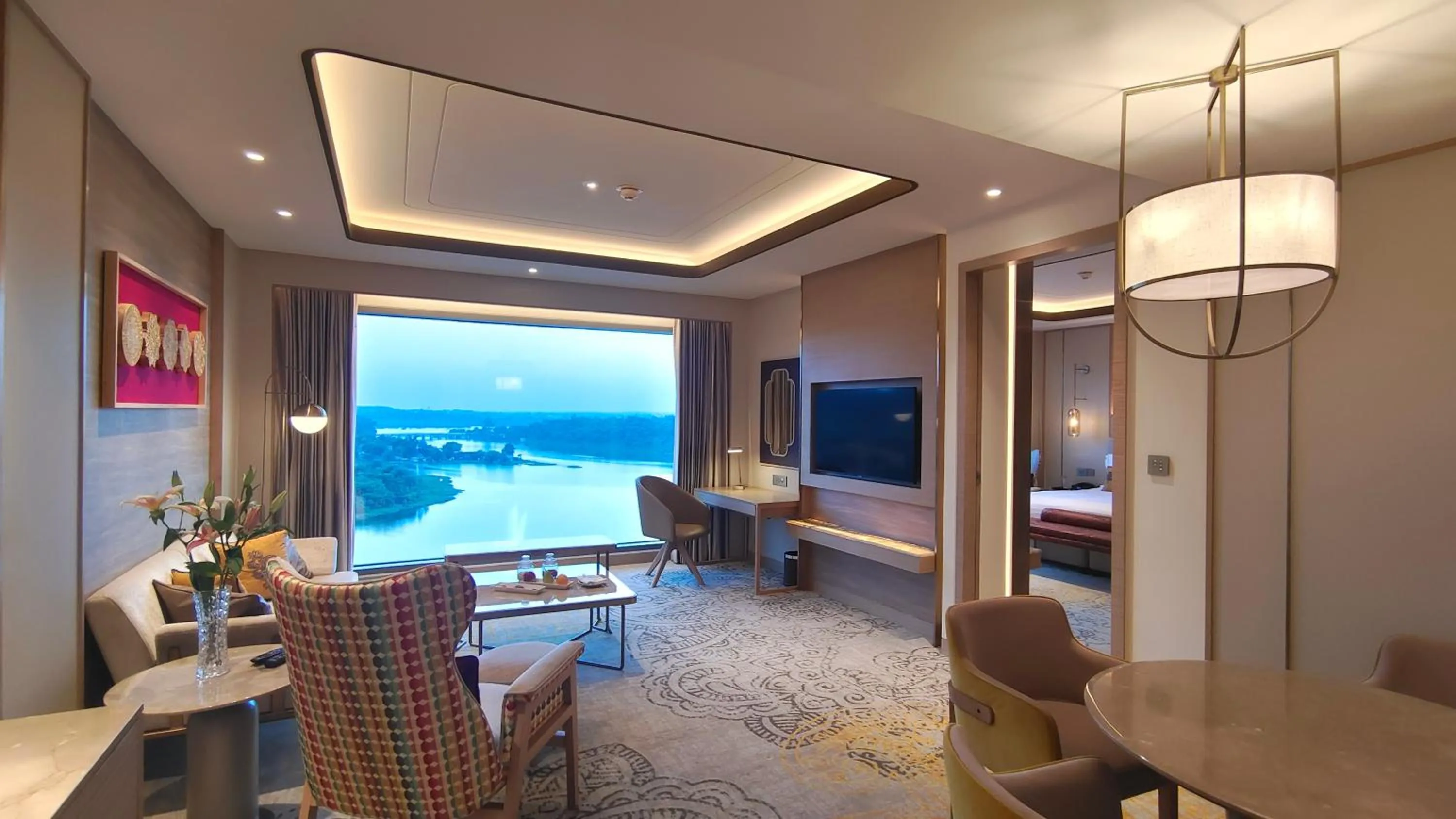 Living room in Taj Lakefront Bhopal