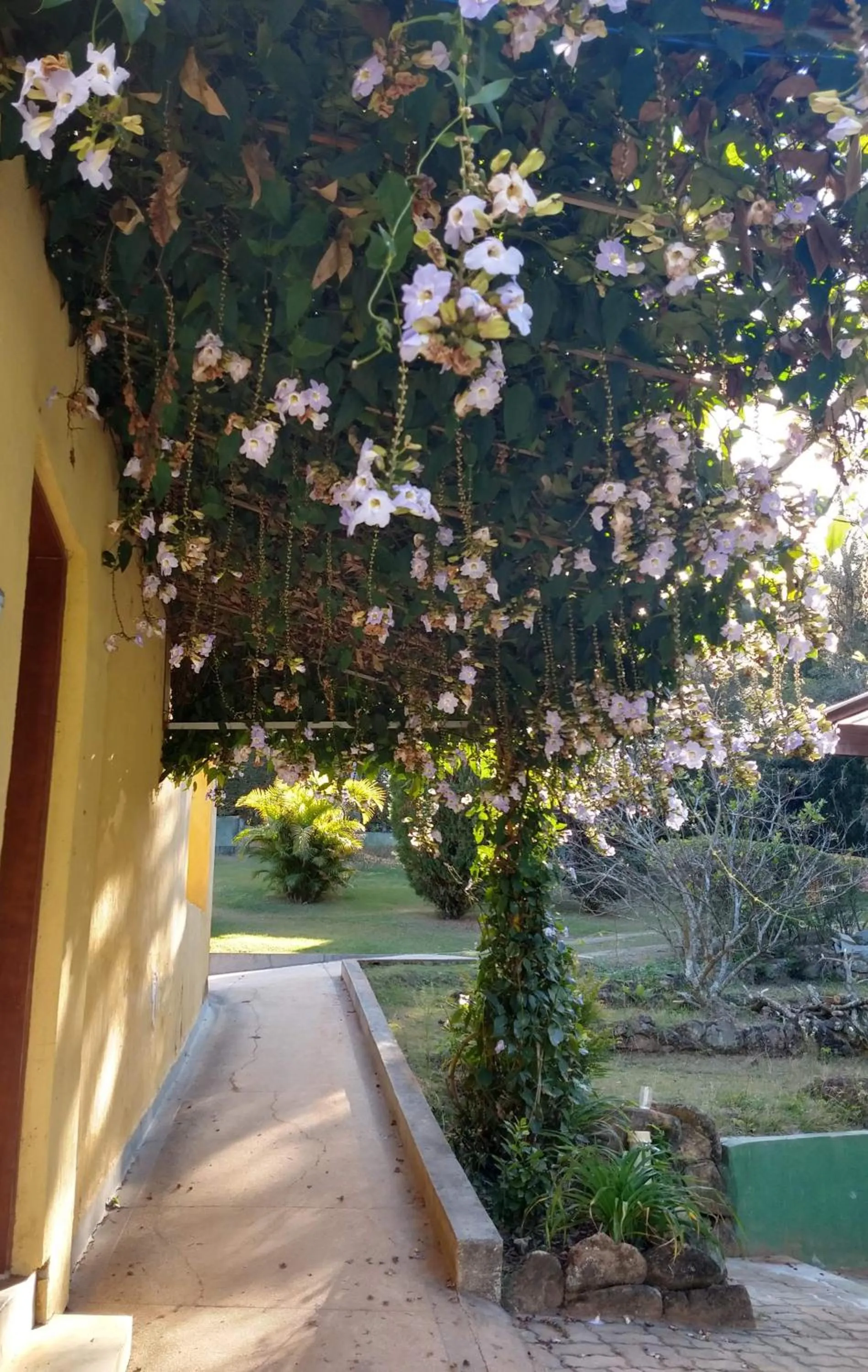 Property building in Pousada Realeza Atibaia