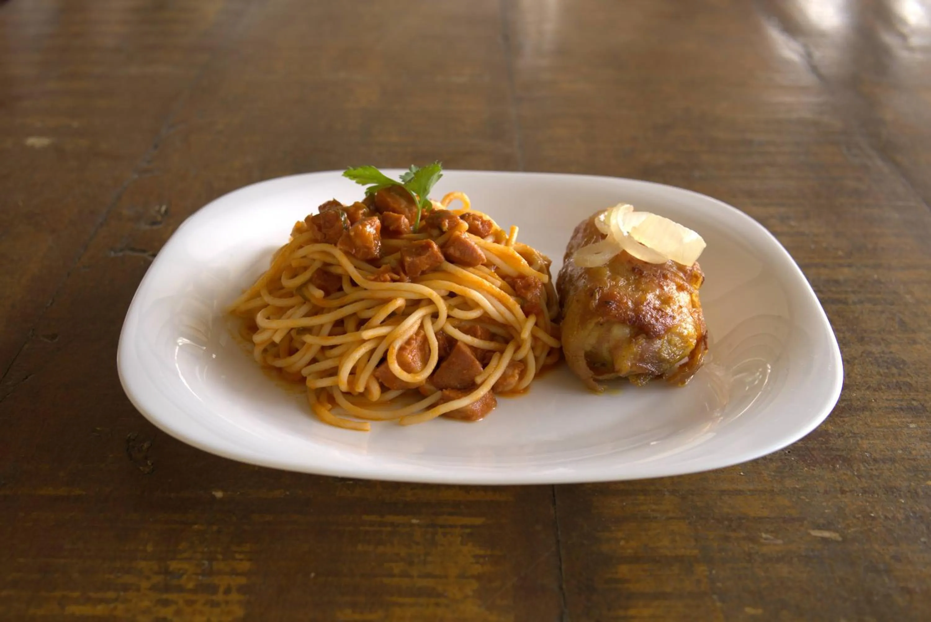 Restaurant/places to eat in Pousada Realeza Atibaia