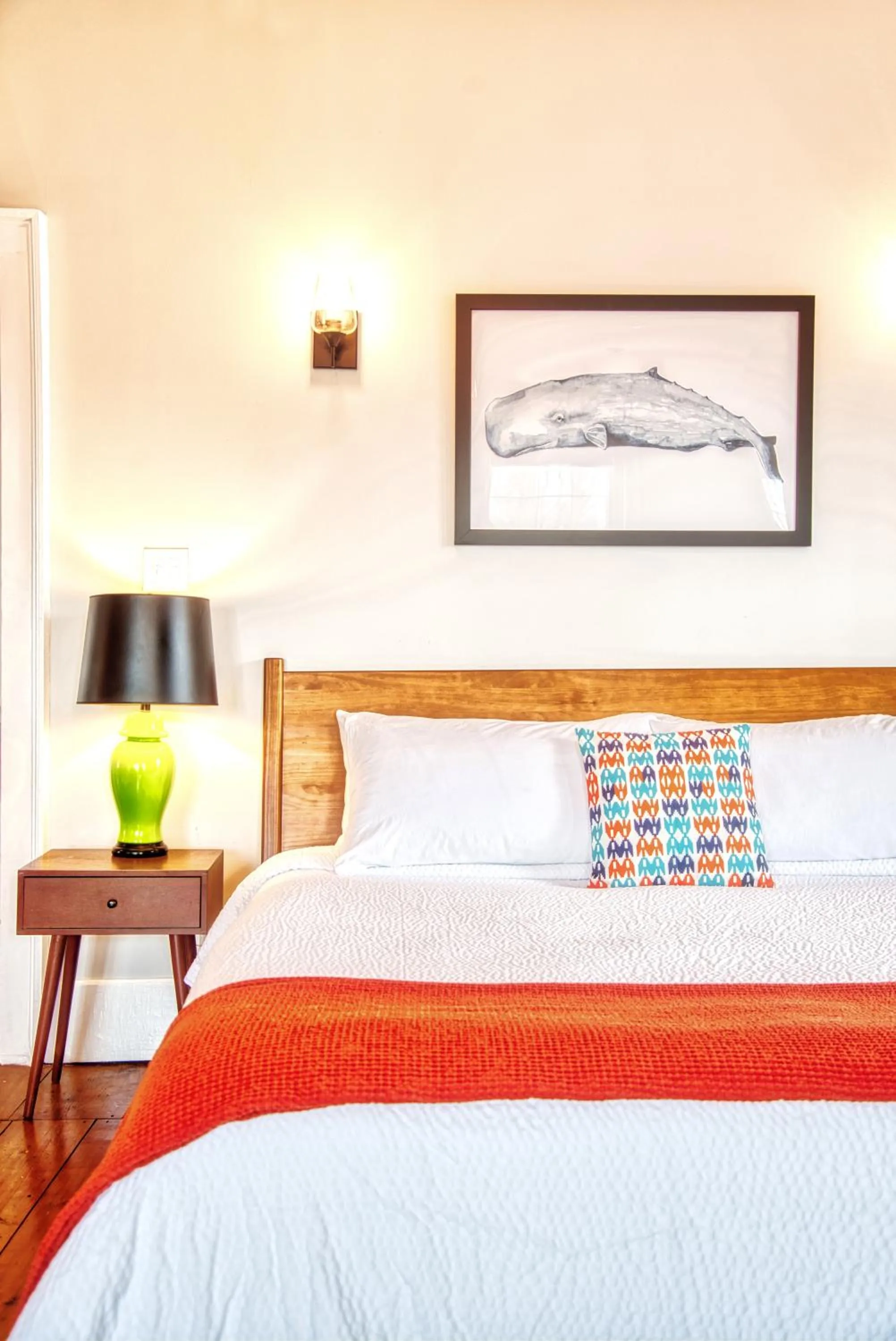 Bed in Hudson Mariner