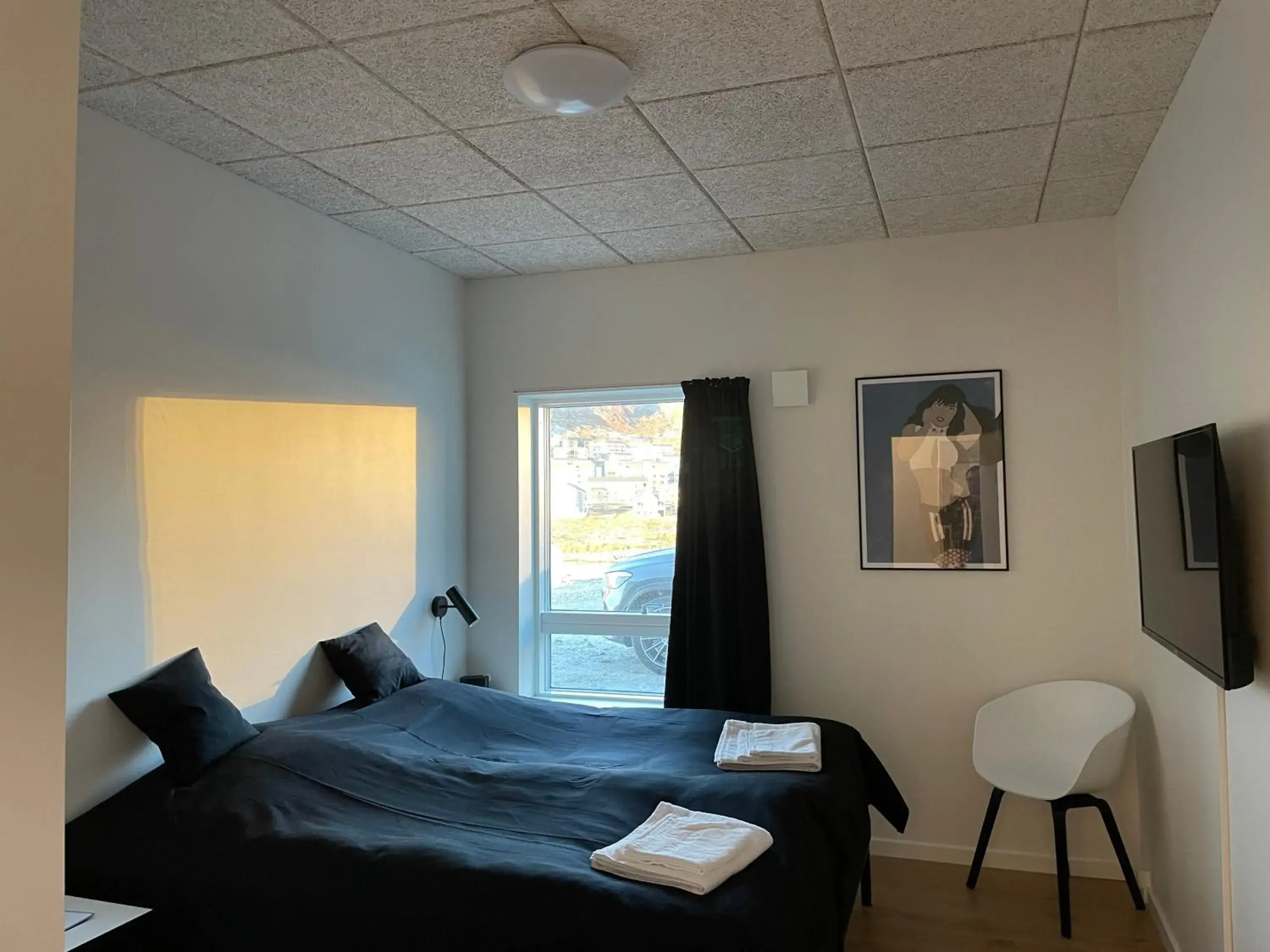 Double Room with Sea View in Tuukkaq Apartments Double Room with Sea View in Tuukkaq Apartments