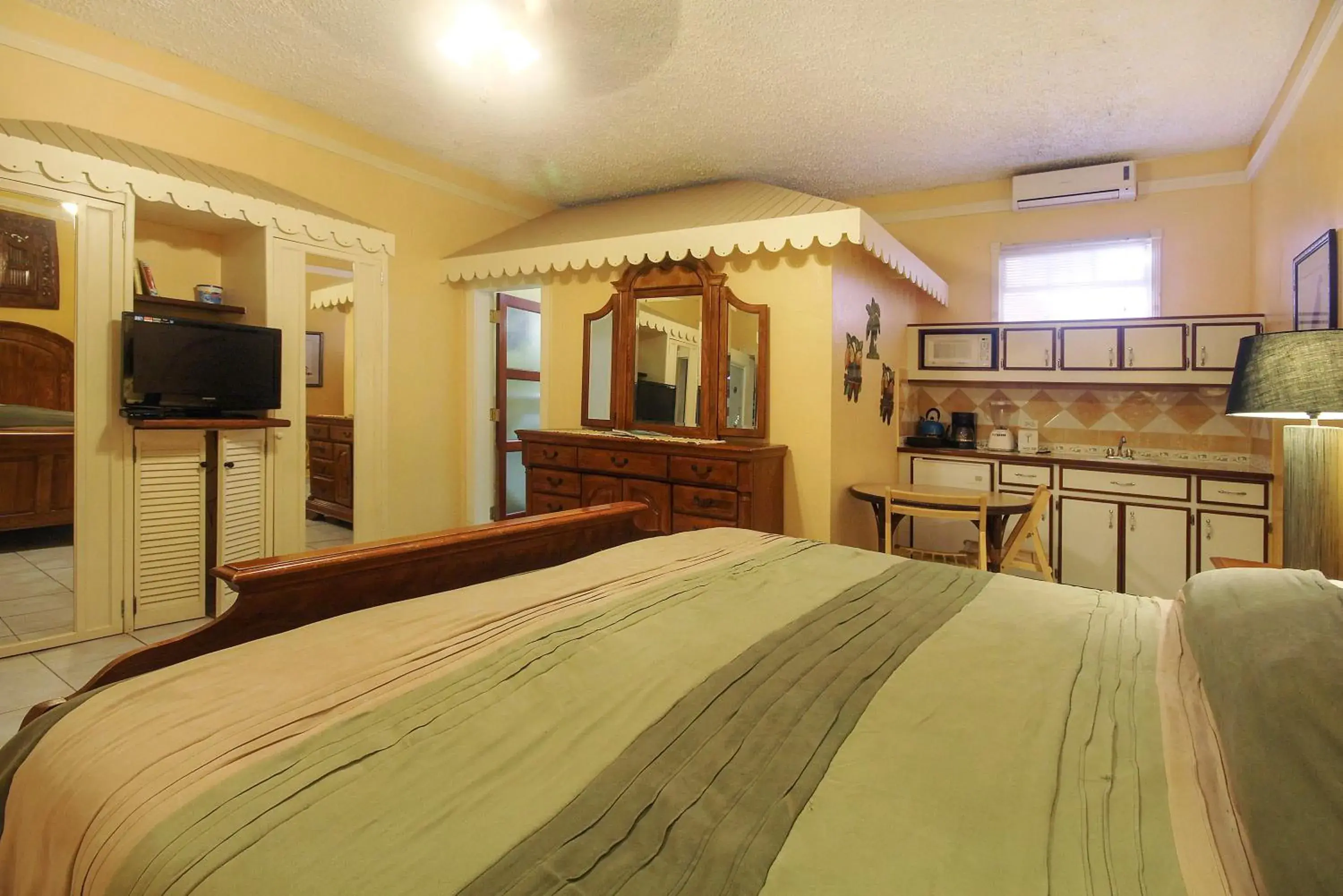 Lower Lobby Studio - Semi Basement in Mary's Boon Beach Resort & Spa Lower Lobby Studio - Semi Basement in Mary's Boon Beach Resort & Spa