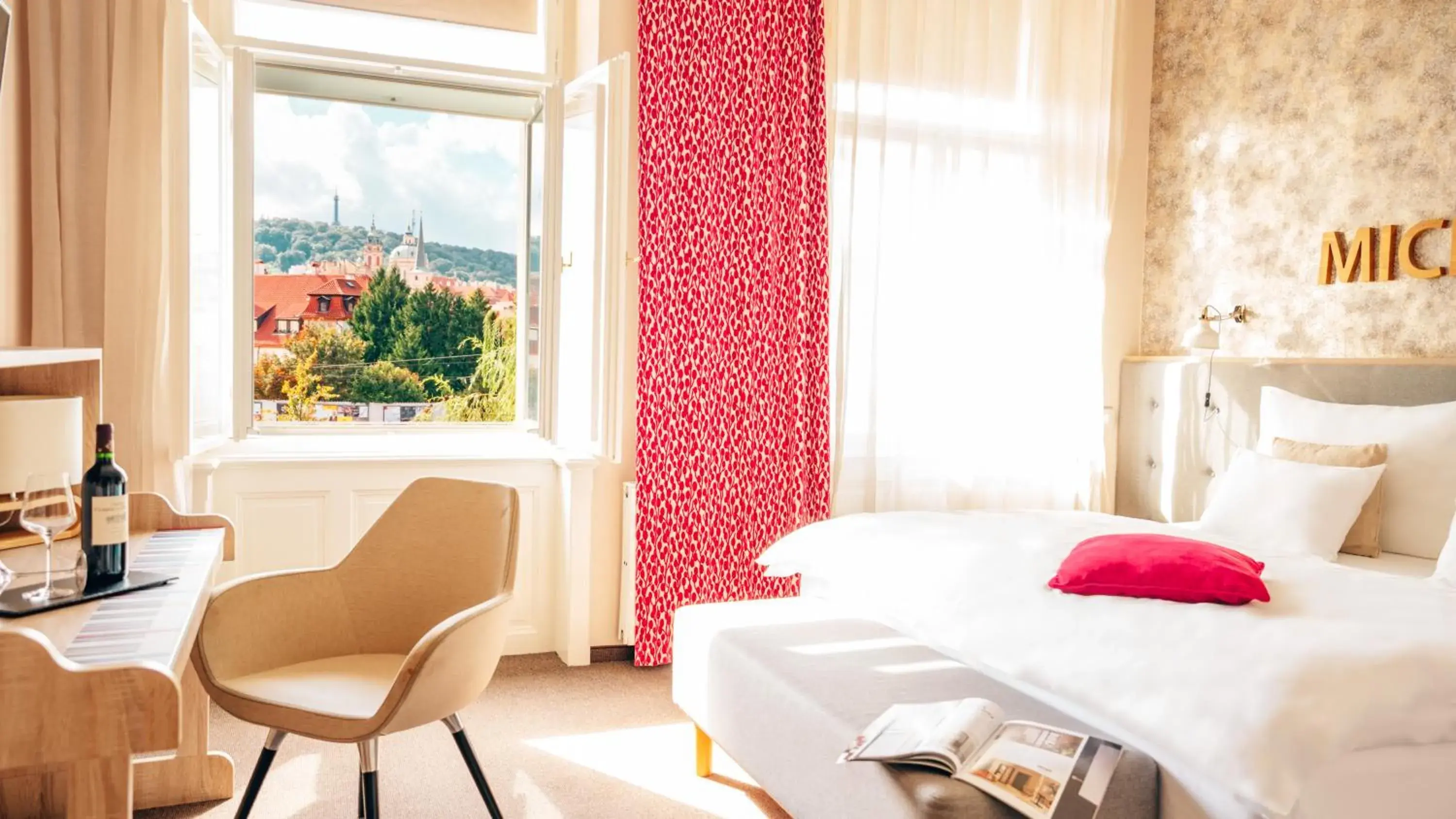 Bed in Boutique Hotel Klarov Bed in Boutique Hotel Klarov