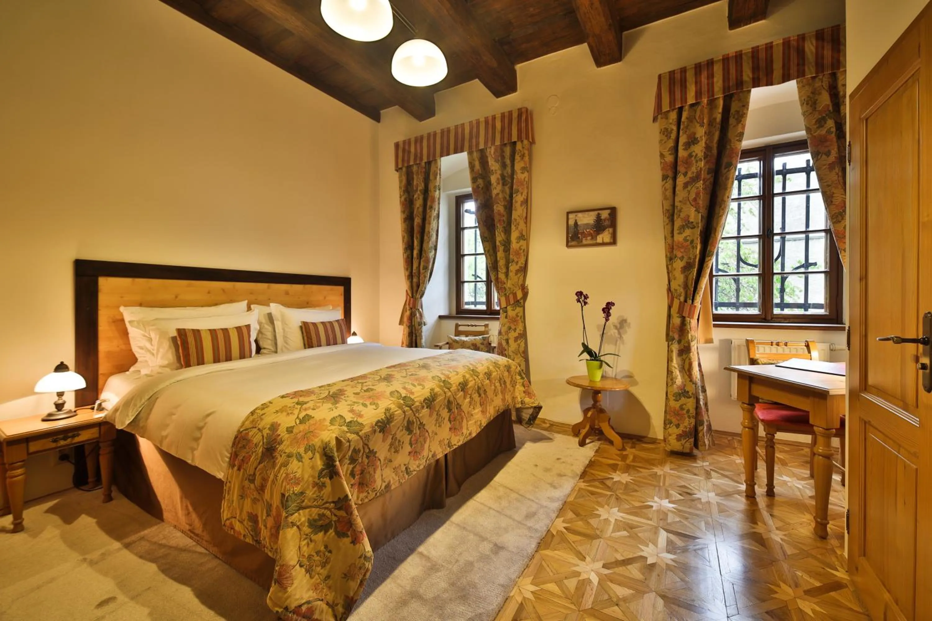 Photo of the whole room, Bed in Questenberg Hotel