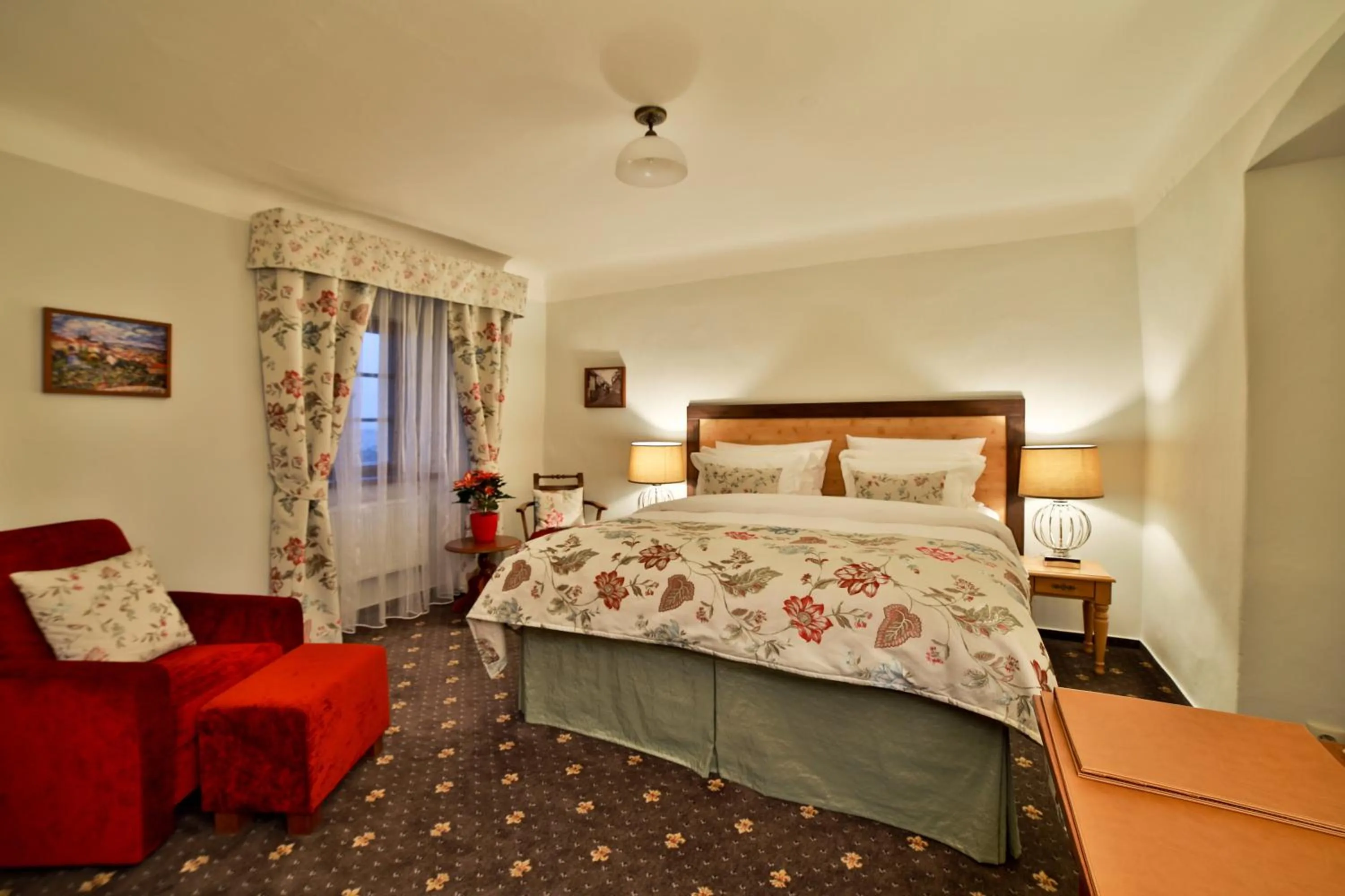 Photo of the whole room, Bed in Questenberg Hotel