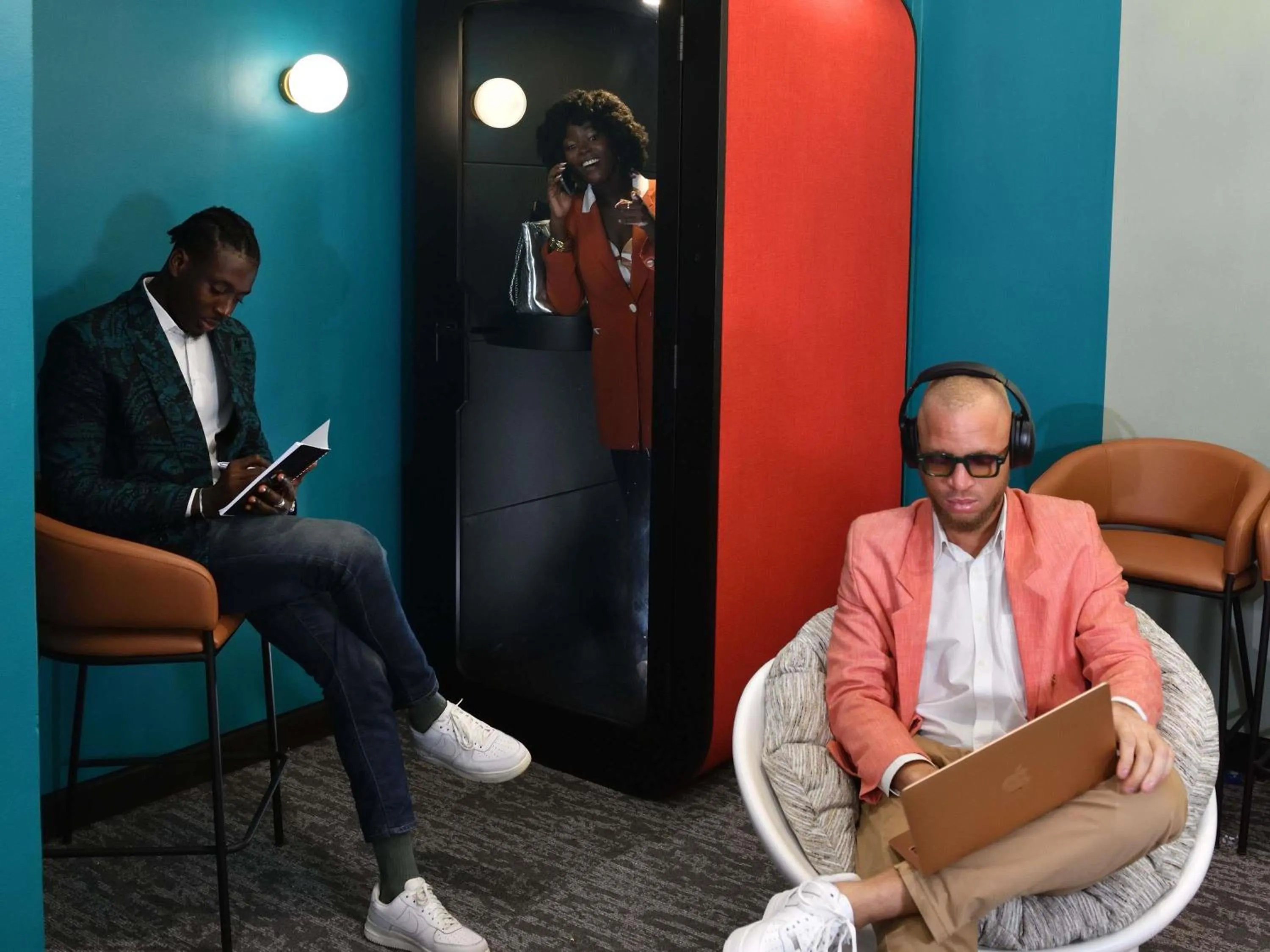 Meeting/conference room in Ibis Styles Abidjan Plateau