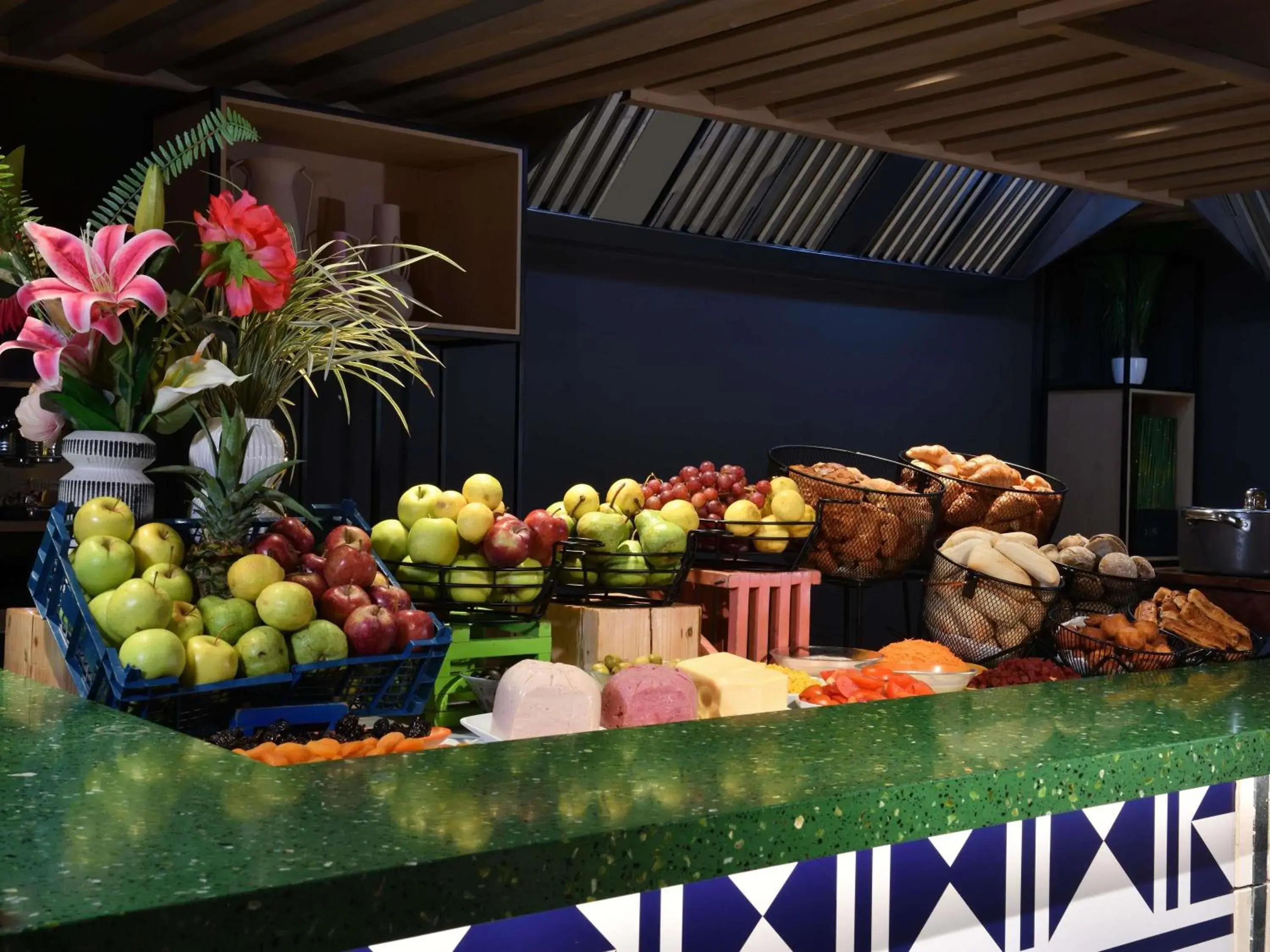 Restaurant/places to eat in Ibis Styles Abidjan Plateau Restaurant/places to eat in Ibis Styles Abidjan Plateau