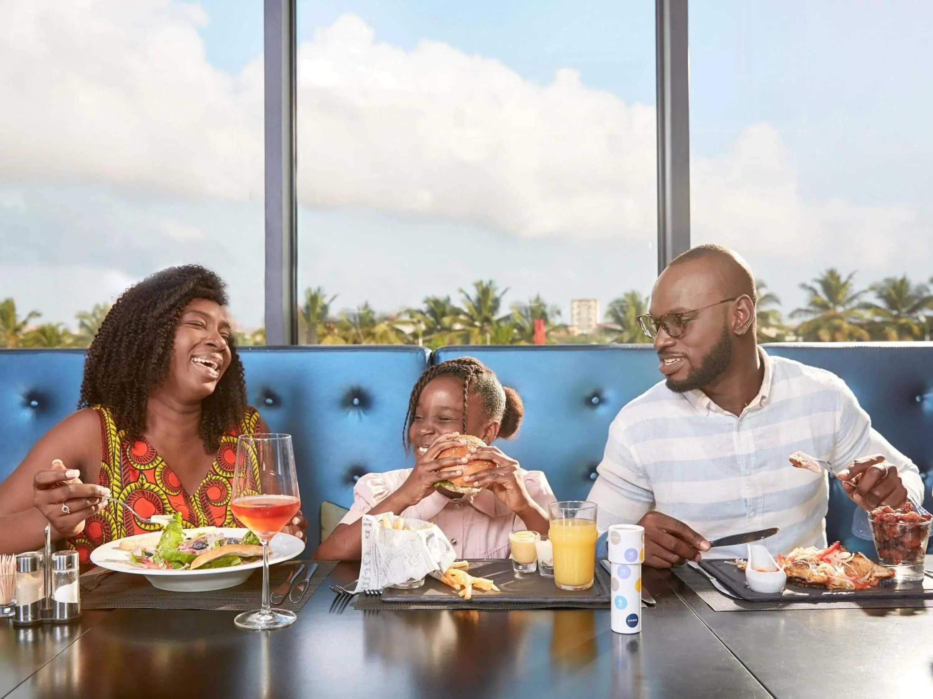 Restaurant/places to eat in Novotel Abidjan Plateau Restaurant/places to eat in Novotel Abidjan Plateau