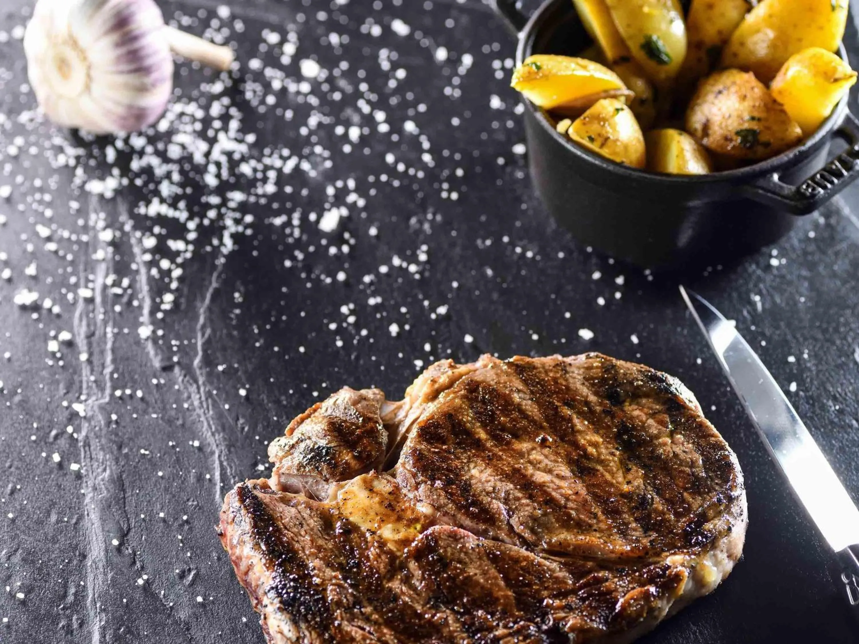 Restaurant/places to eat in Pullman Abidjan