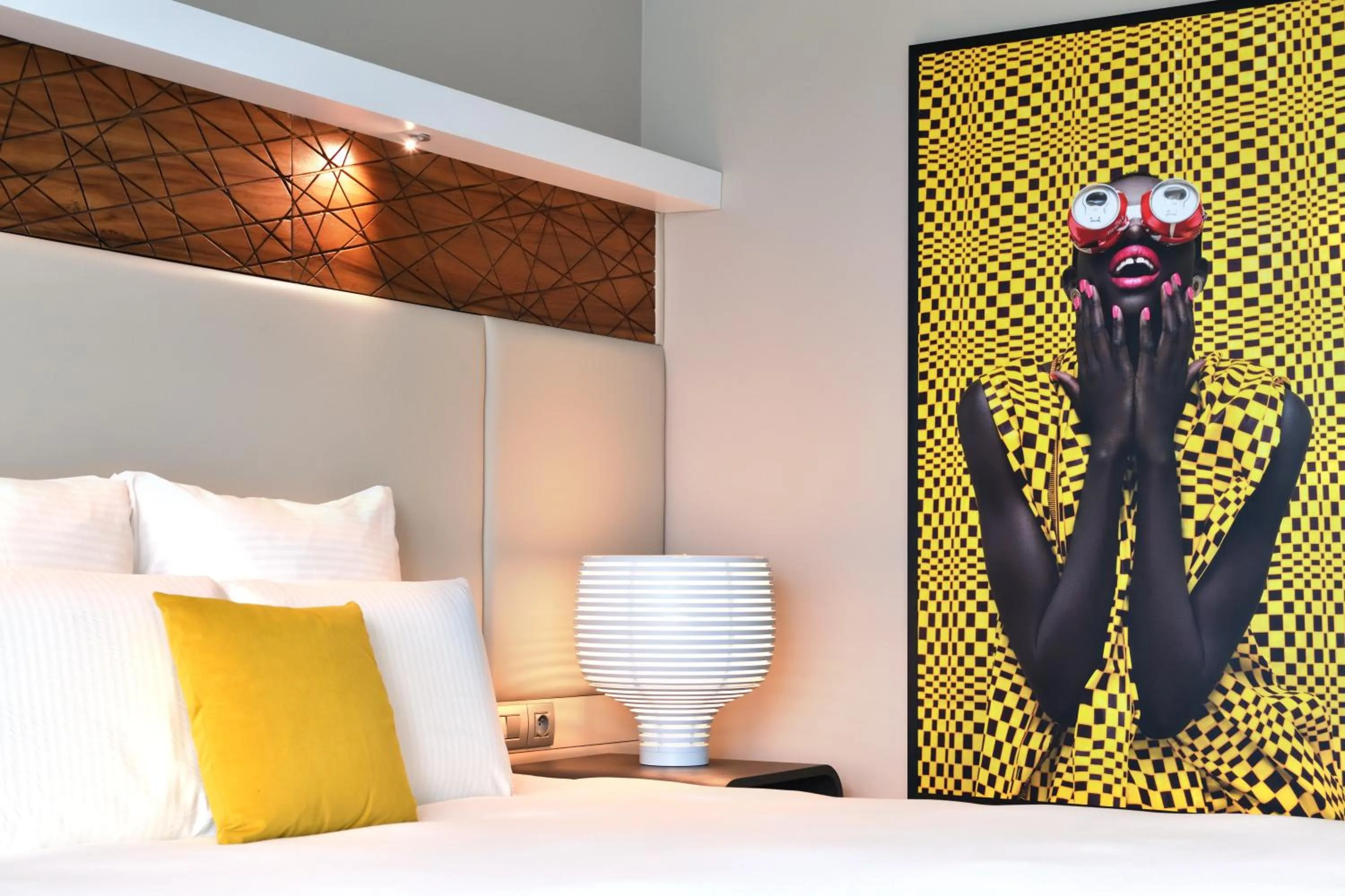 Bed in Pullman Abidjan