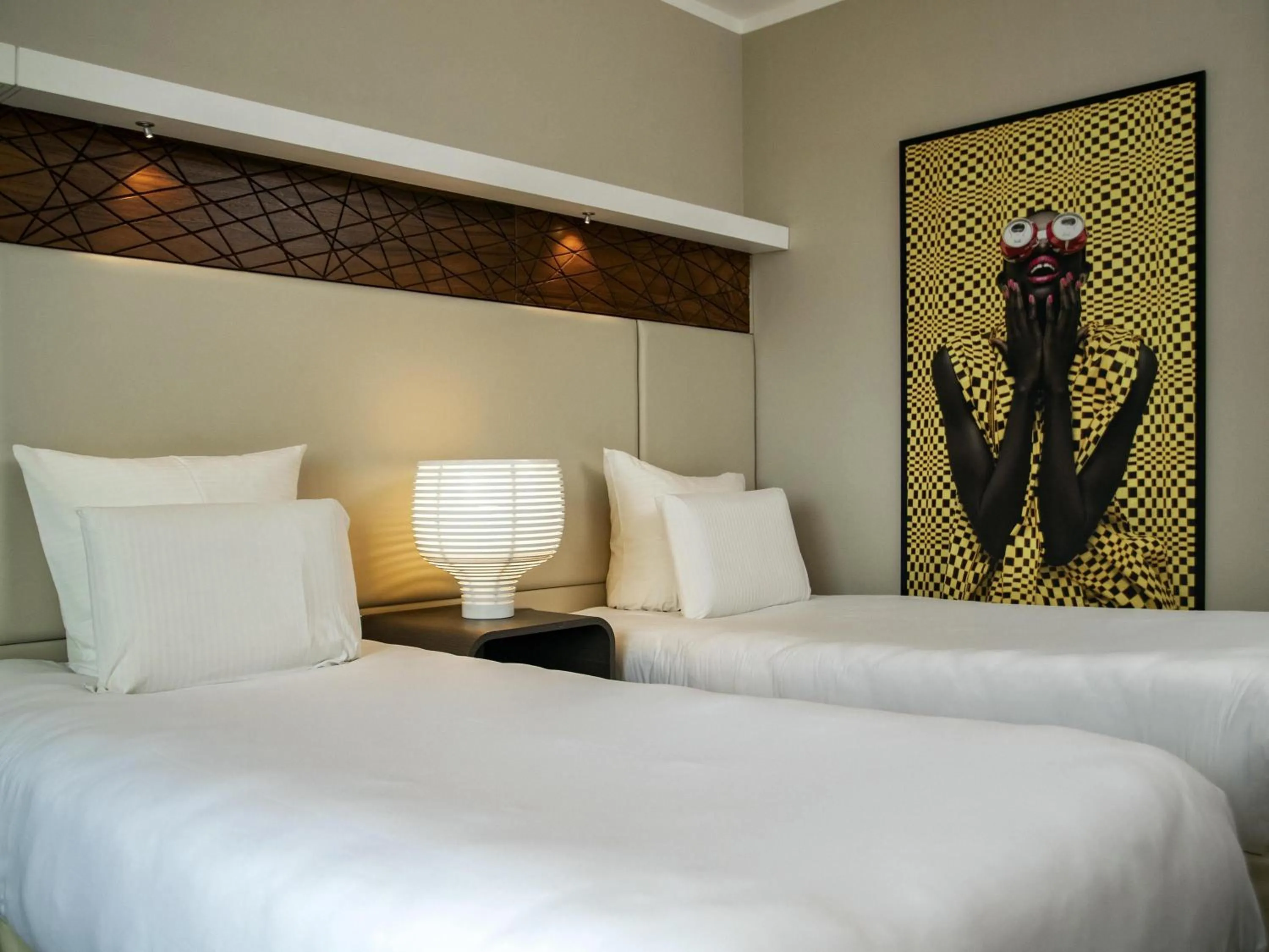 Bedroom, Bed in Pullman Abidjan