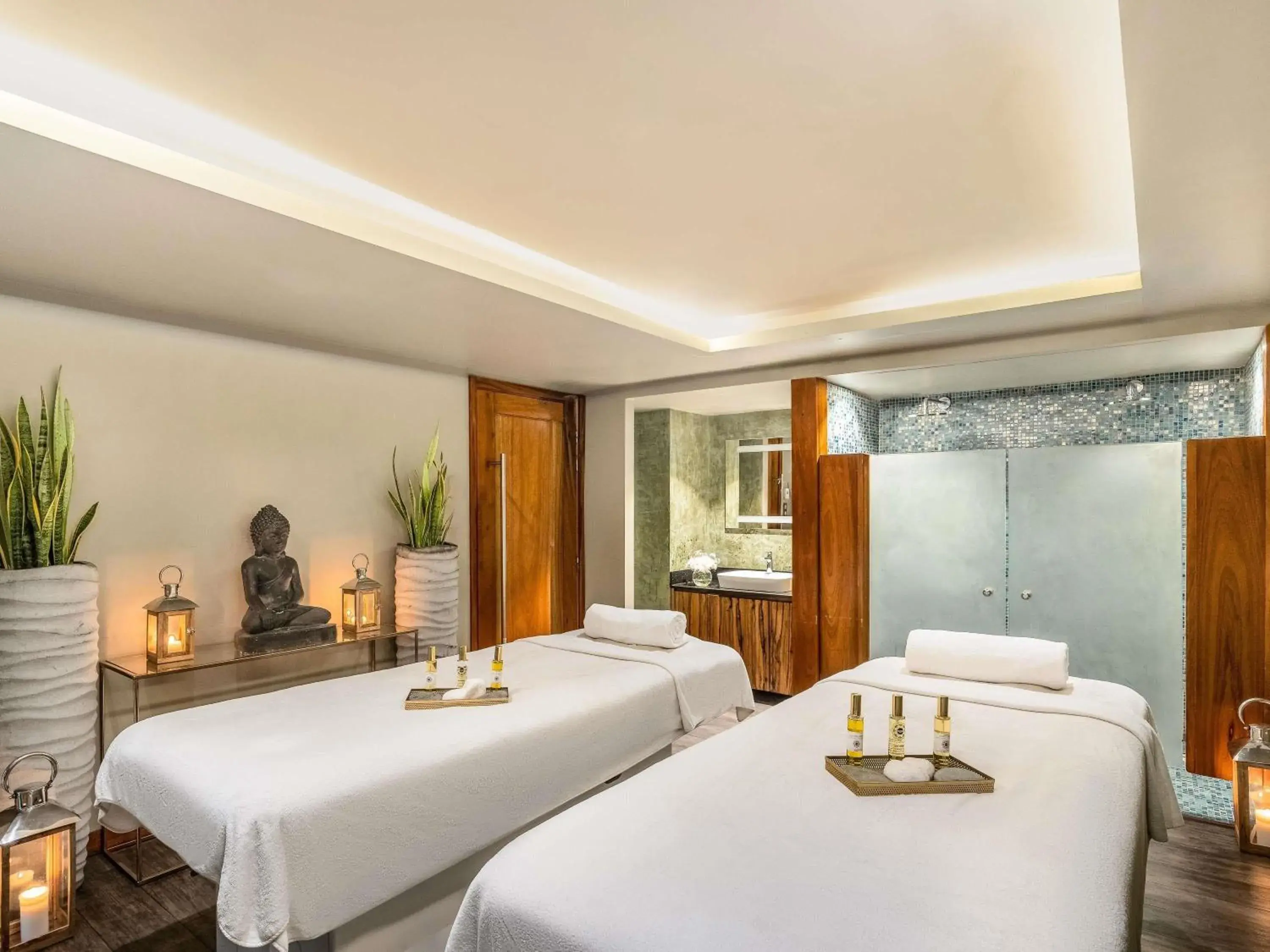 Property building, Bed in Pullman Abidjan Property building, Bed in Pullman Abidjan