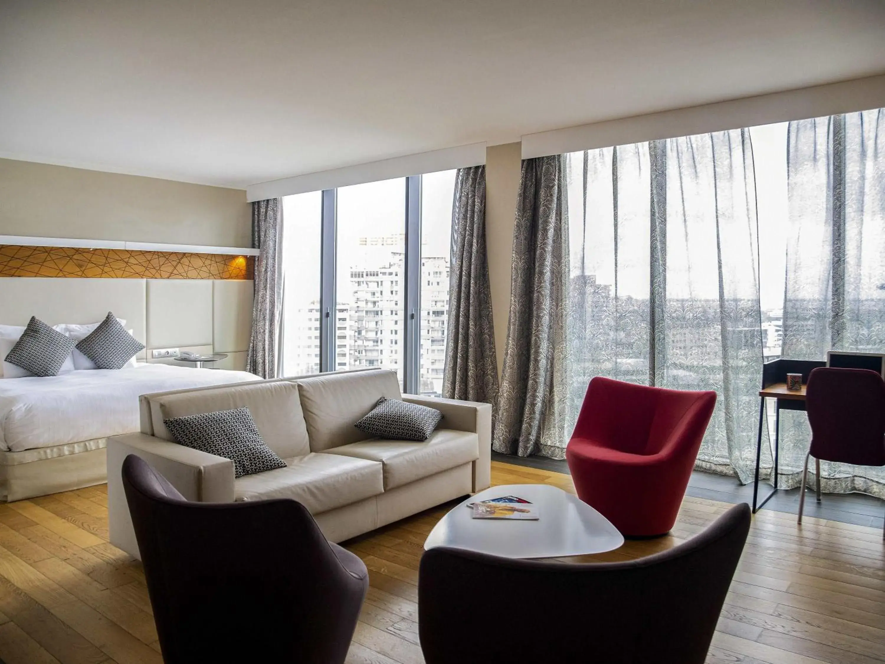 Bedroom, Bed in Pullman Abidjan Bedroom, Bed in Pullman Abidjan