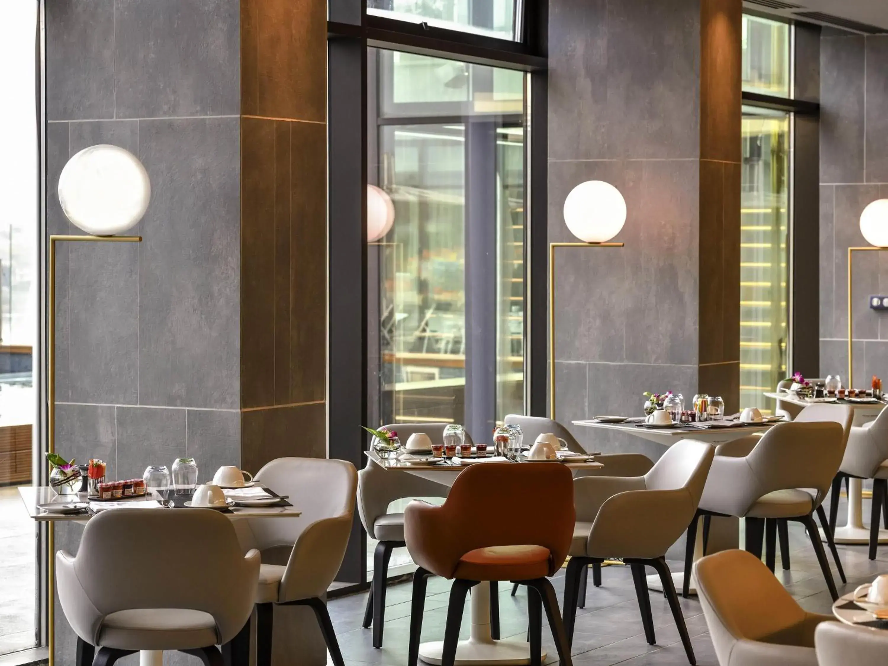 Restaurant/places to eat in Pullman Abidjan Restaurant/places to eat in Pullman Abidjan