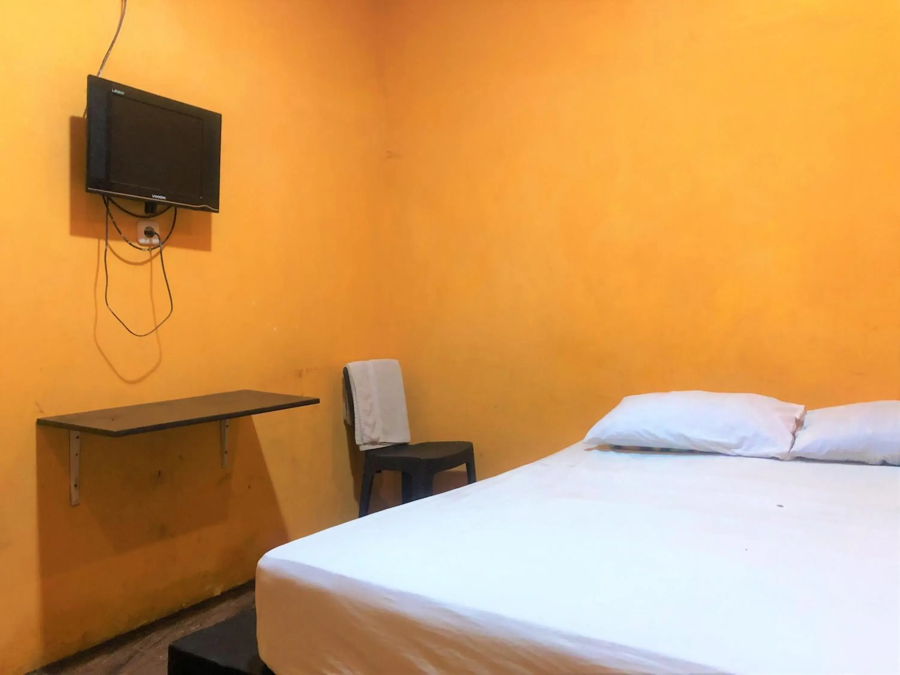 Bed in Wisma Pelangi Palopo RedPartner Bed in Wisma Pelangi Palopo RedPartner