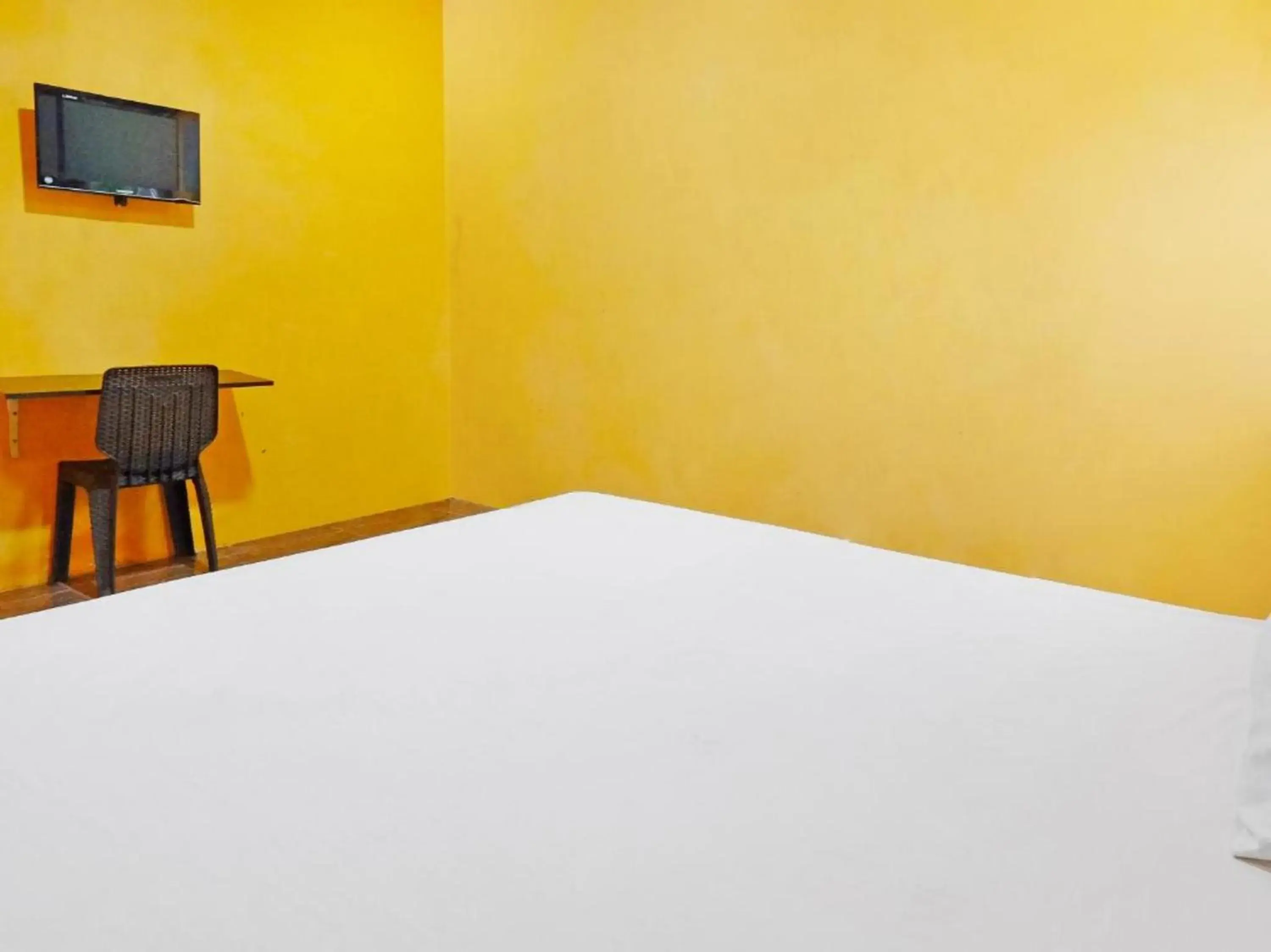 Bed in Wisma Pelangi Palopo RedPartner Bed in Wisma Pelangi Palopo RedPartner