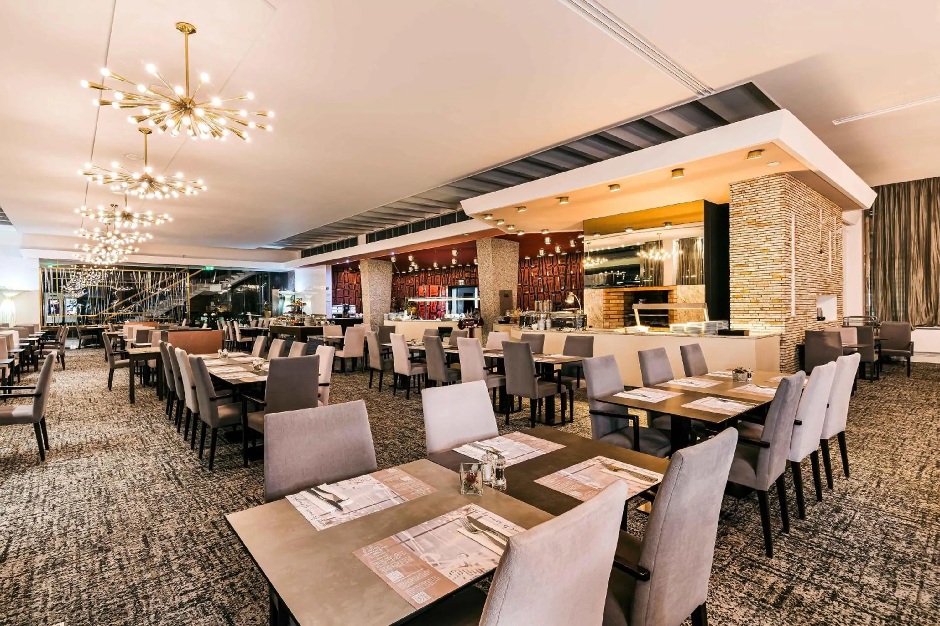 Restaurant/places to eat in Hotel International Brno