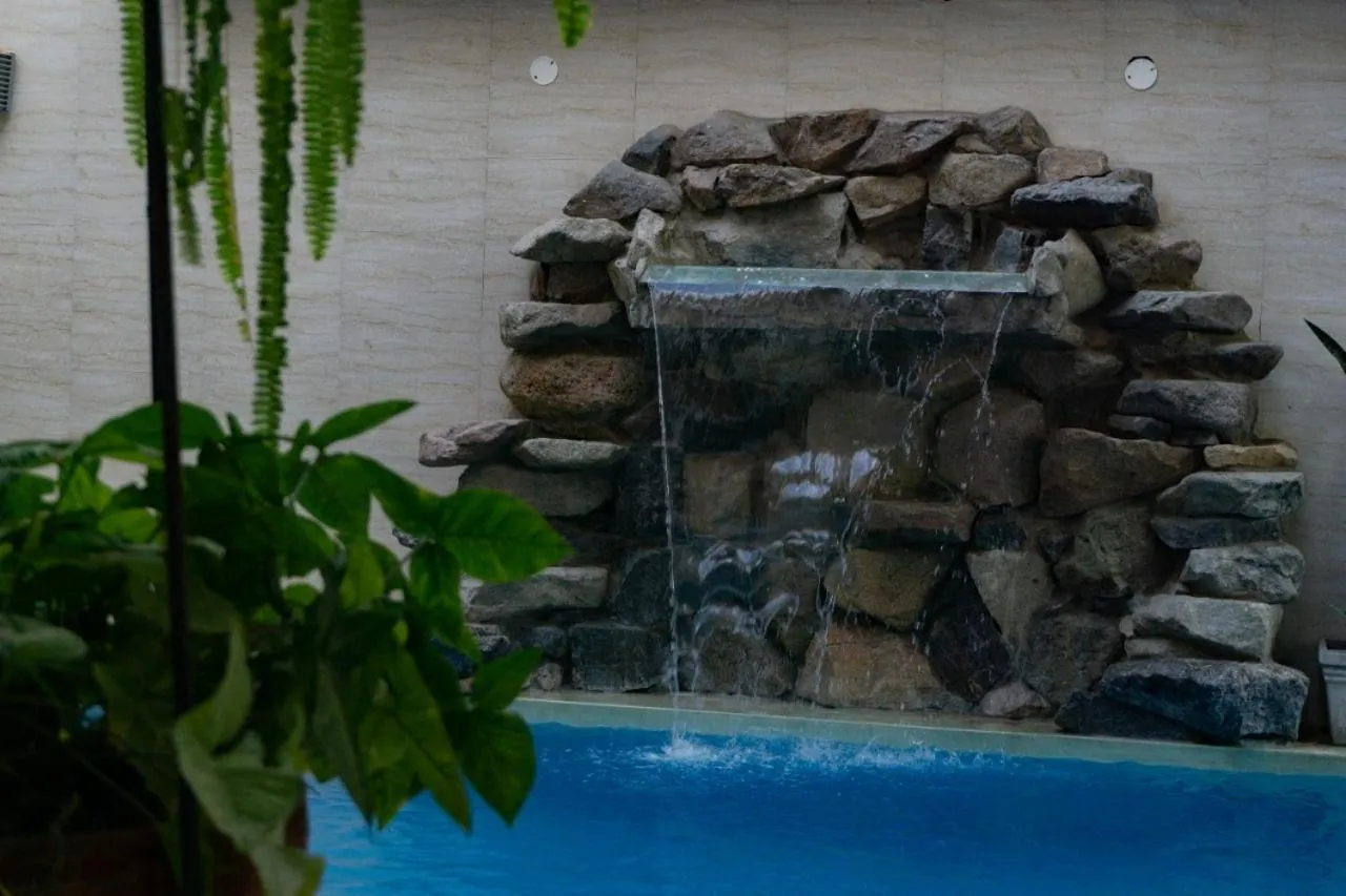 Pool view in El Gamonal - Paracas