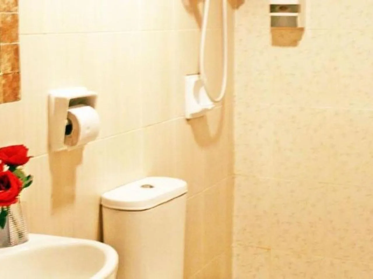 Bathroom in Sun Inns Kelana Jaya