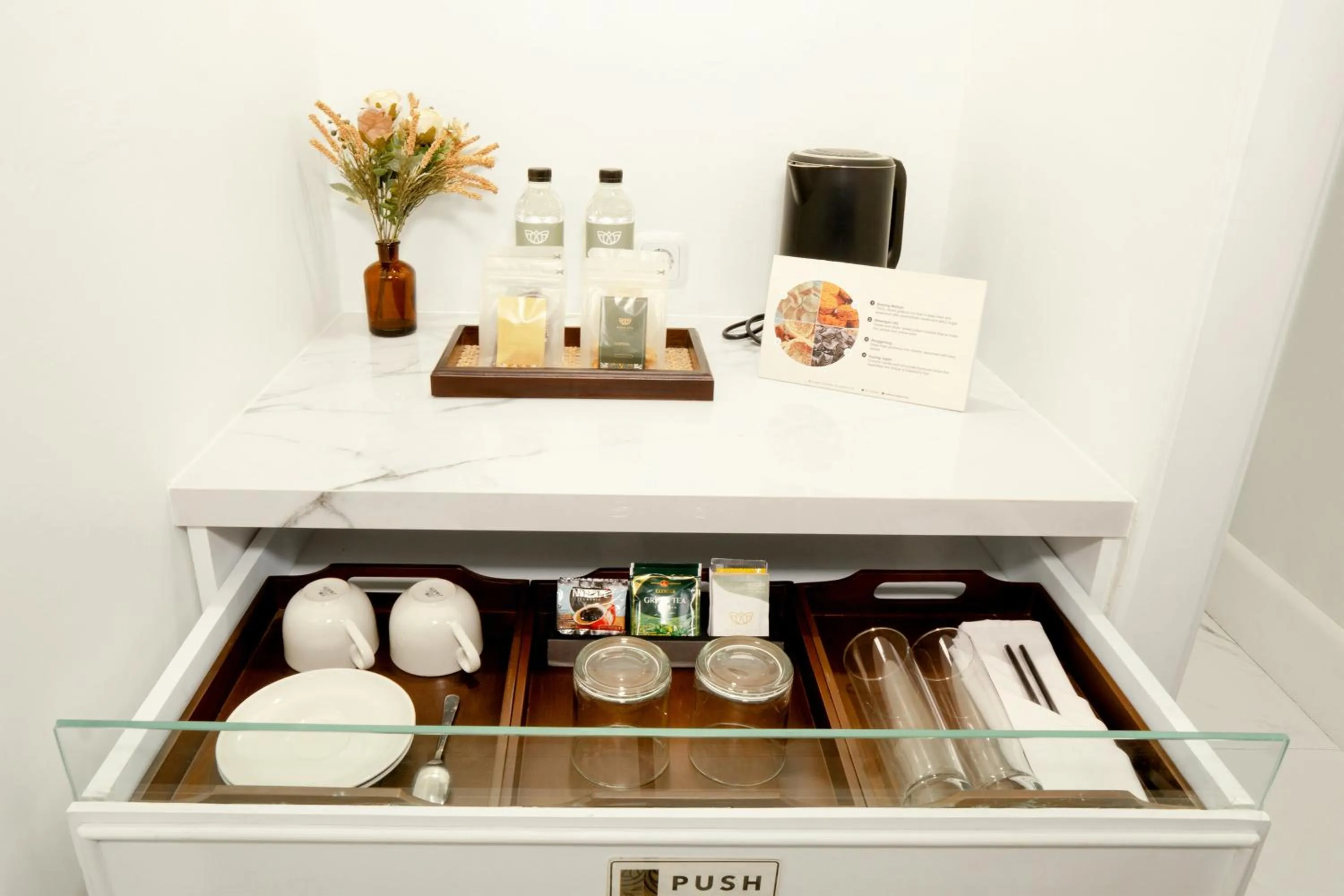 Bedroom in MAHALAYA The Legacy Hotel