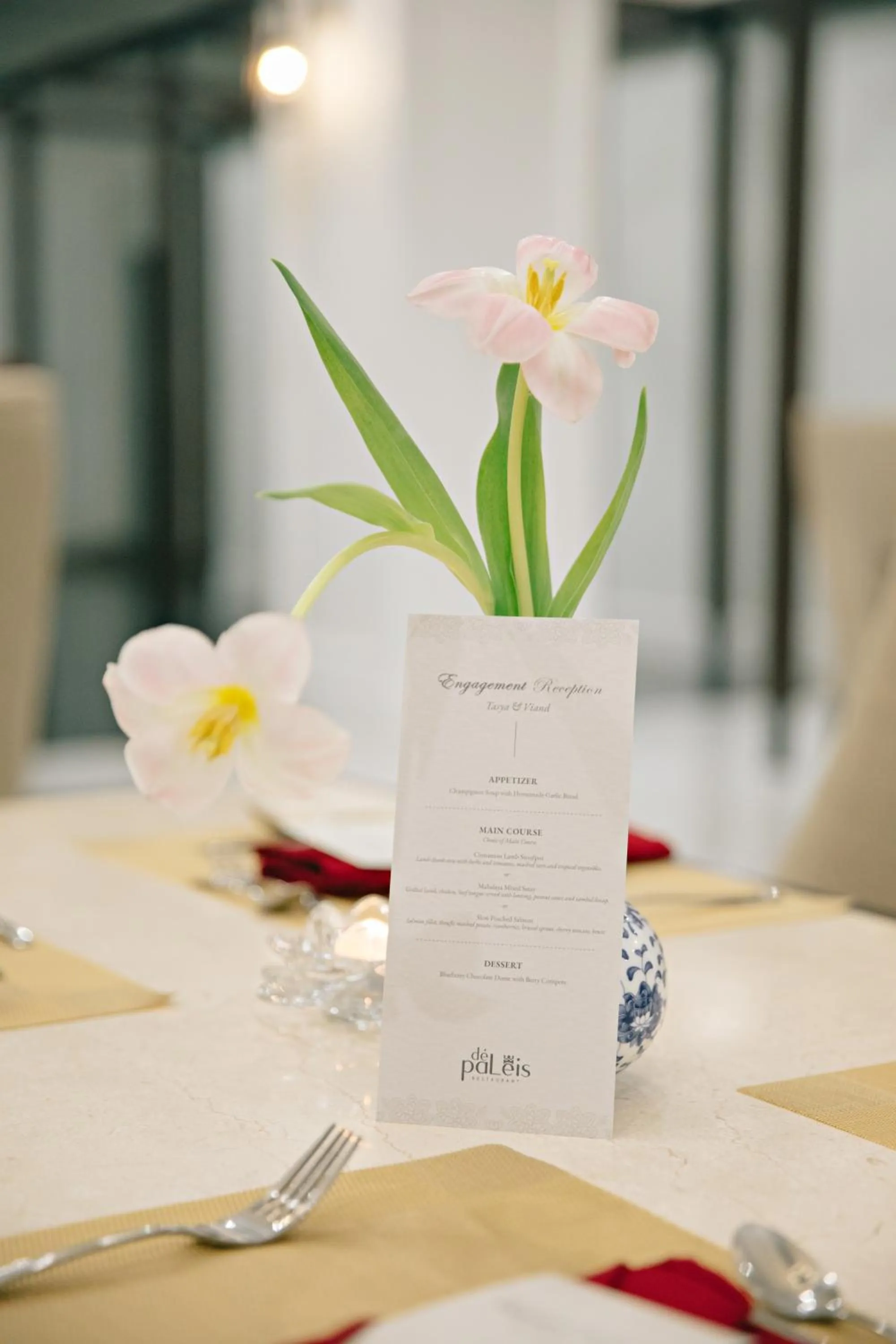 Restaurant/places to eat in MAHALAYA The Legacy Hotel