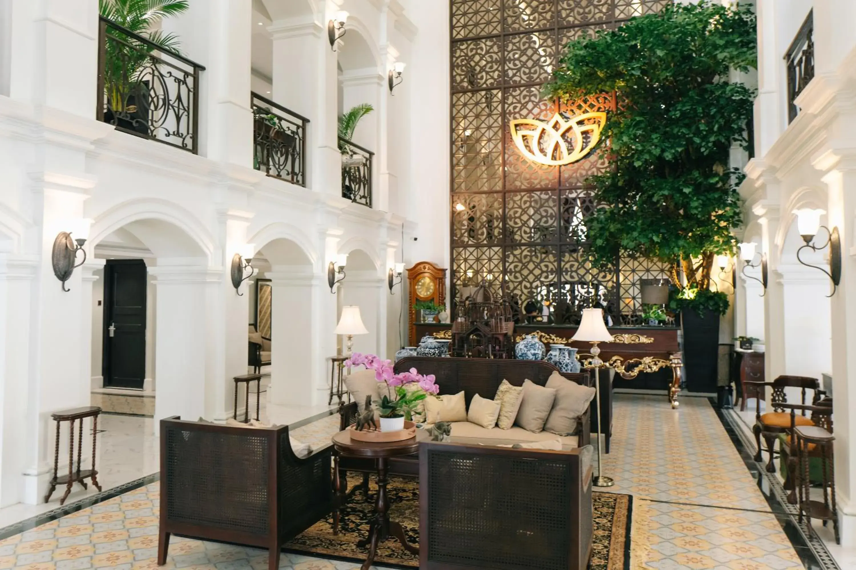 Lobby or reception in MAHALAYA The Legacy Hotel Lobby or reception in MAHALAYA The Legacy Hotel