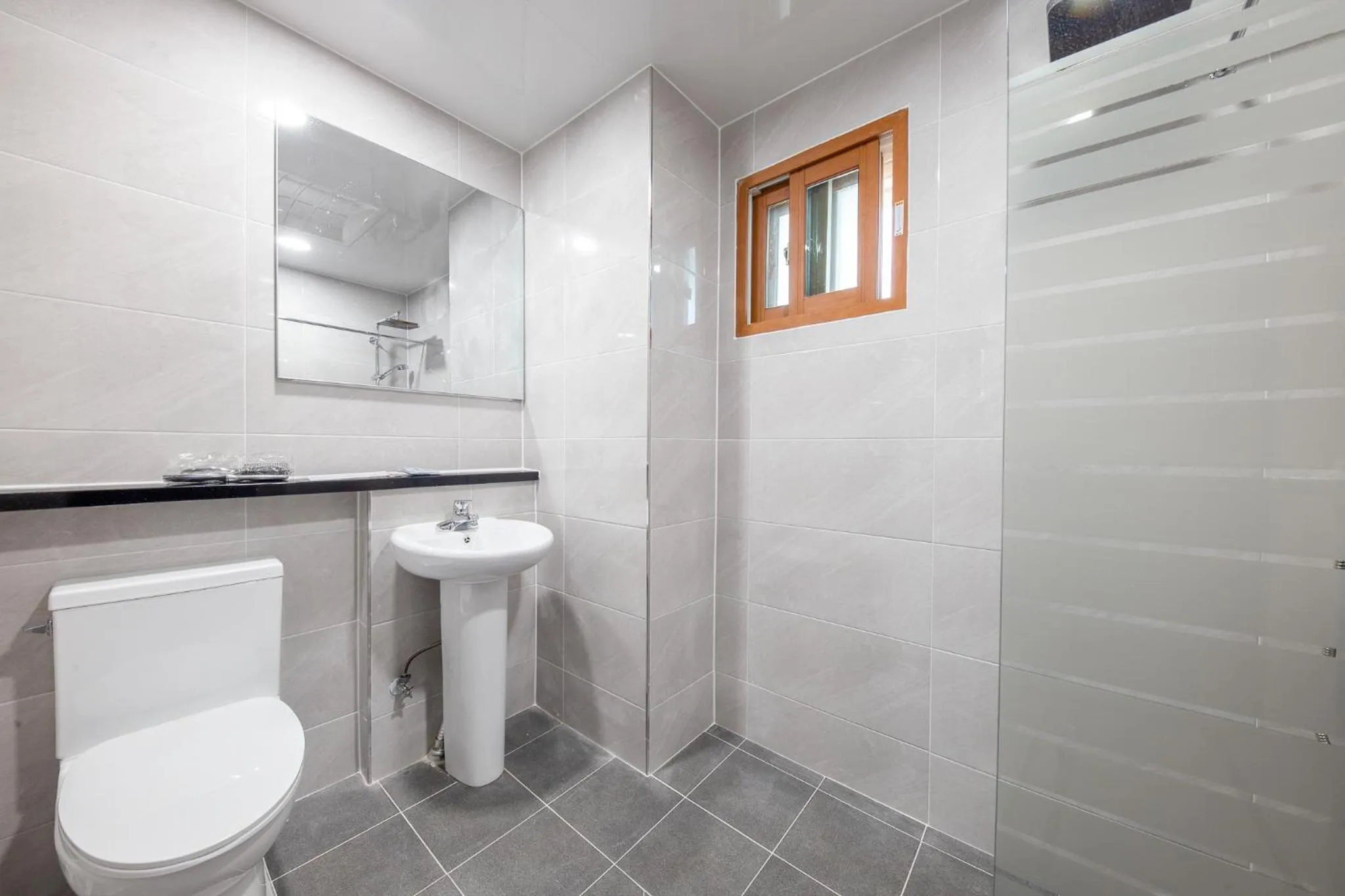 Toilet in Pacific7 Hotel