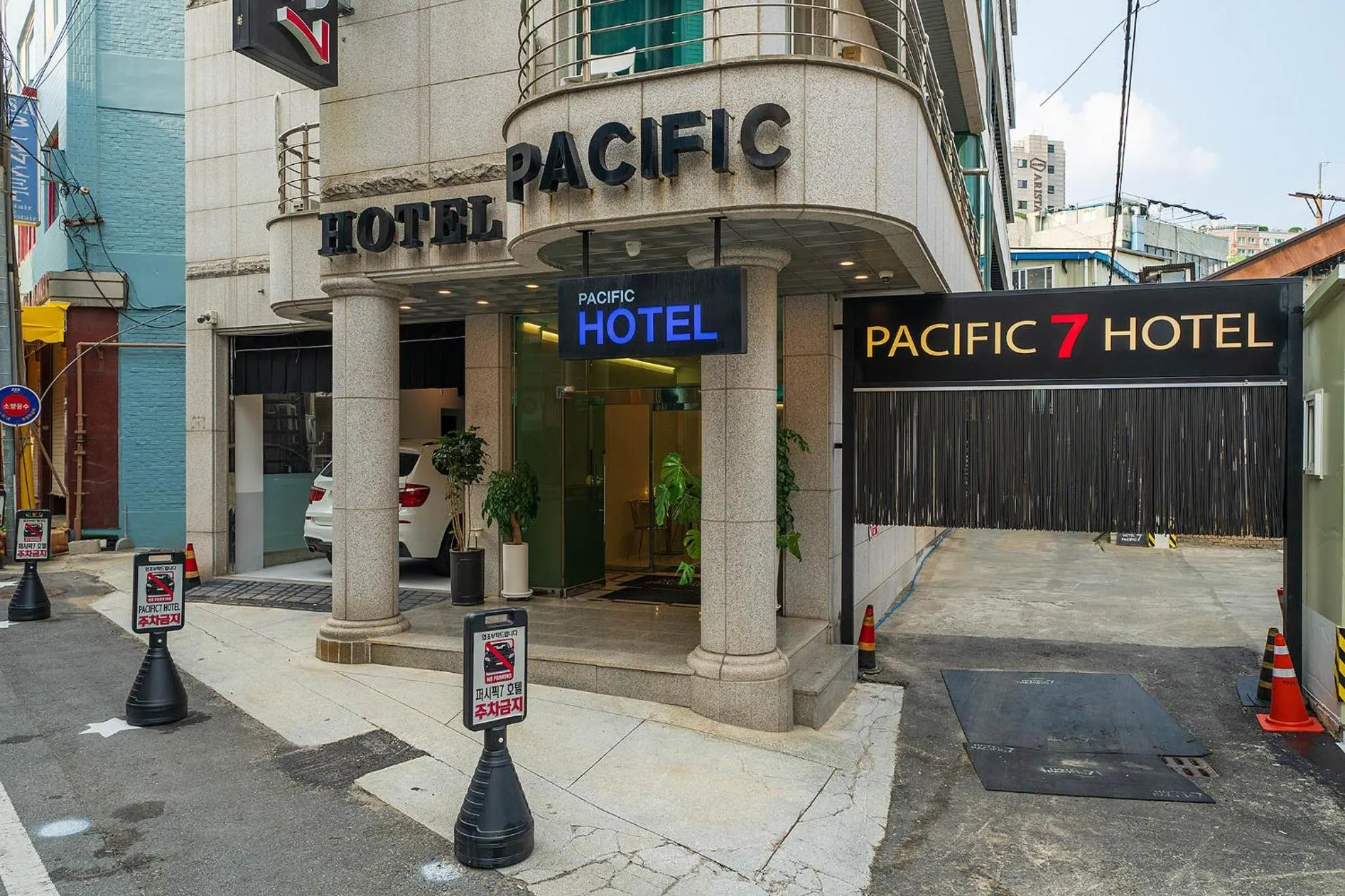 Pacific7 Hotel