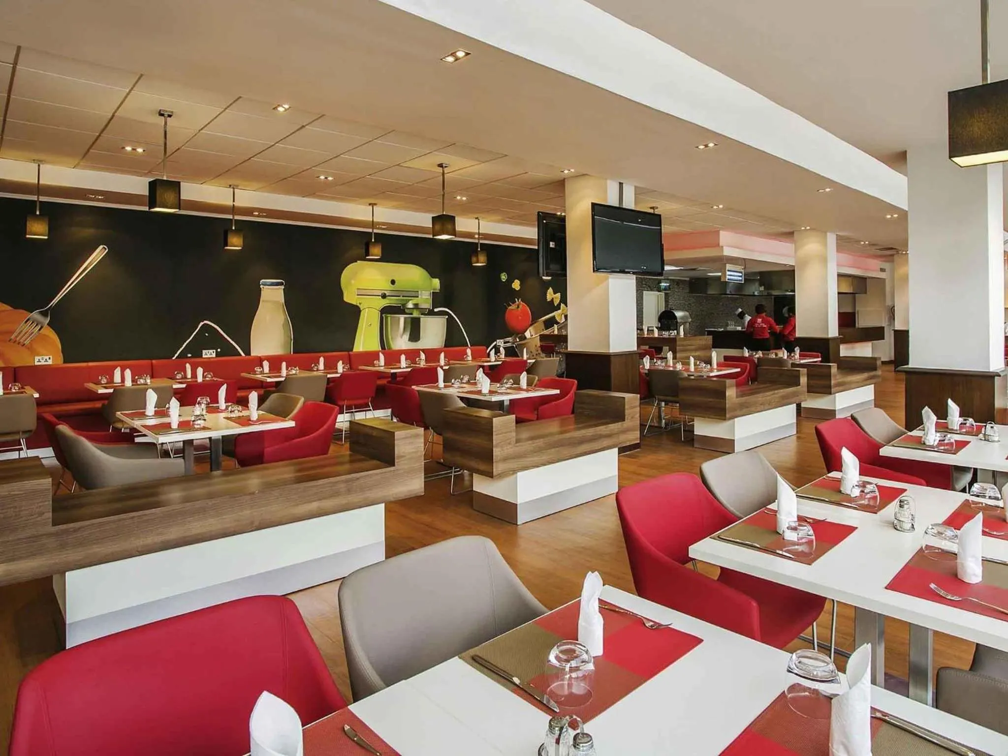 Restaurant/places to eat in Ibis Lagos Ikeja