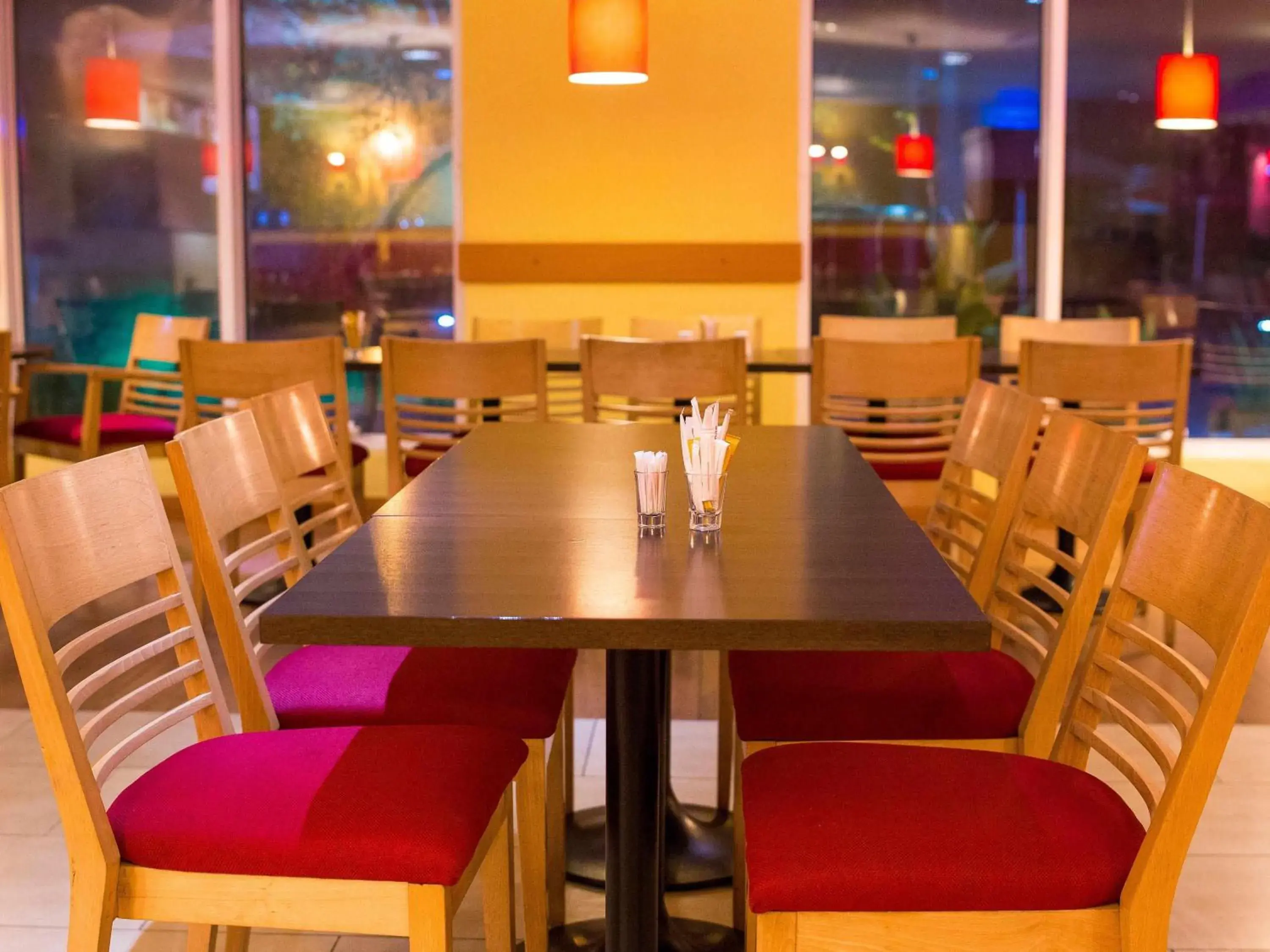 Restaurant/places to eat in Ibis Lagos Airport Restaurant/places to eat in Ibis Lagos Airport