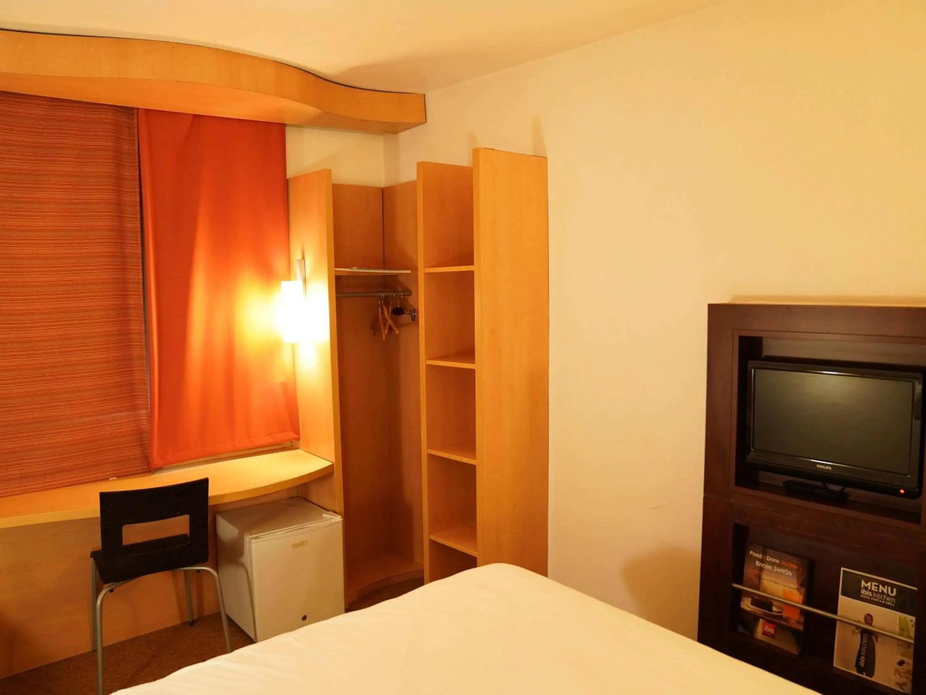 Bedroom, Bed in Ibis Lagos Airport Bedroom, Bed in Ibis Lagos Airport