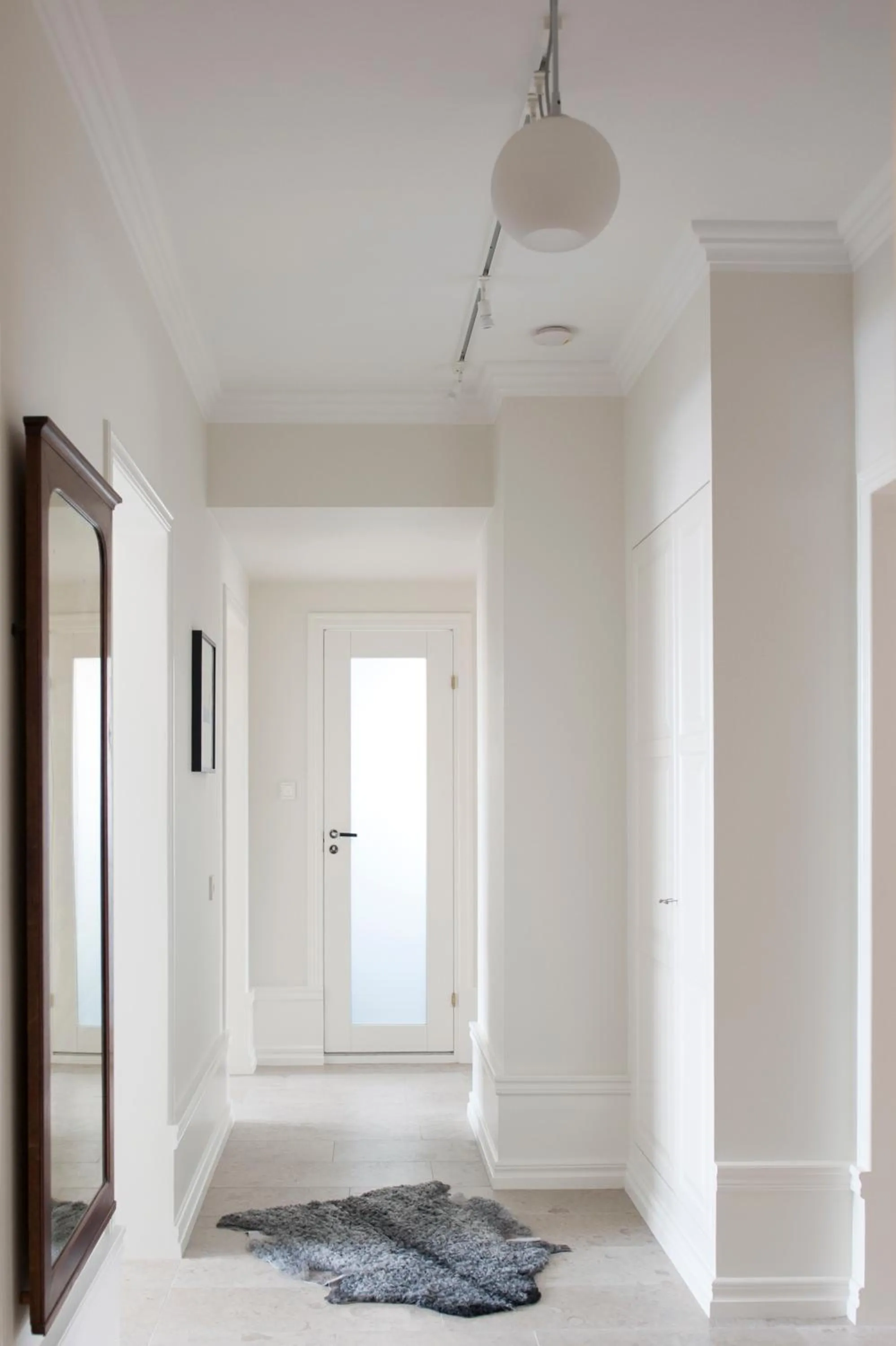 Photo of the whole room in Sköna Hönor Apartments