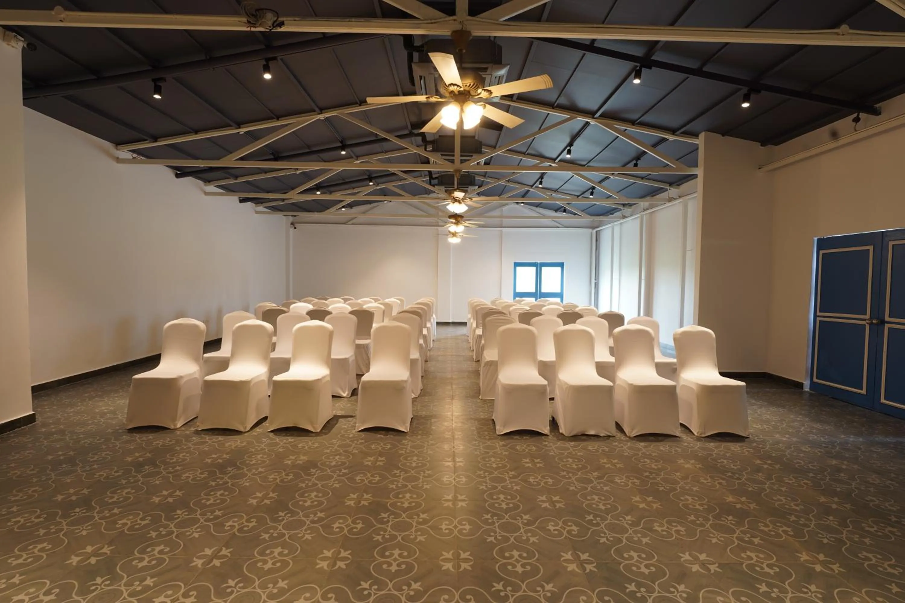 Business facilities in Zone Connect by The Park Calangute