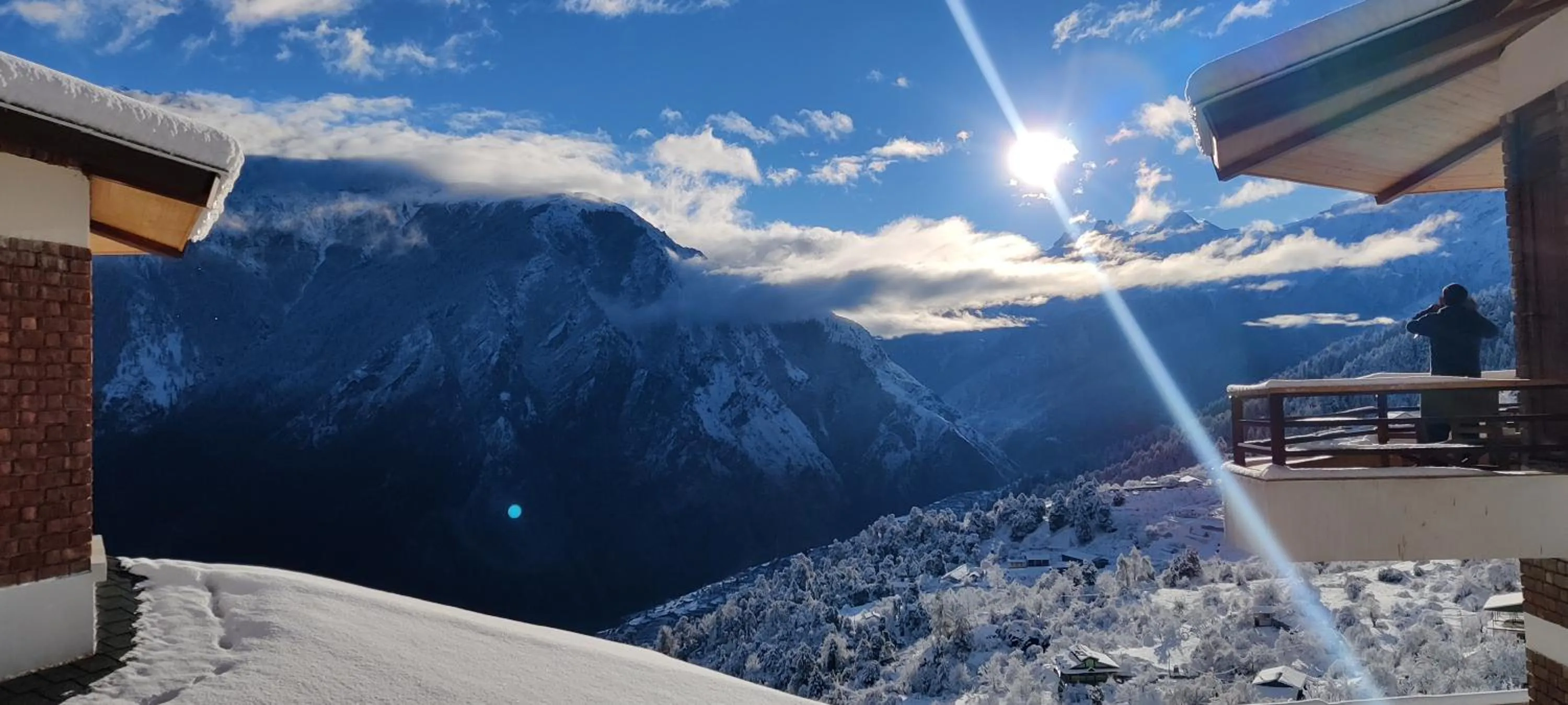 Property building in Casa Himalaya, Auli