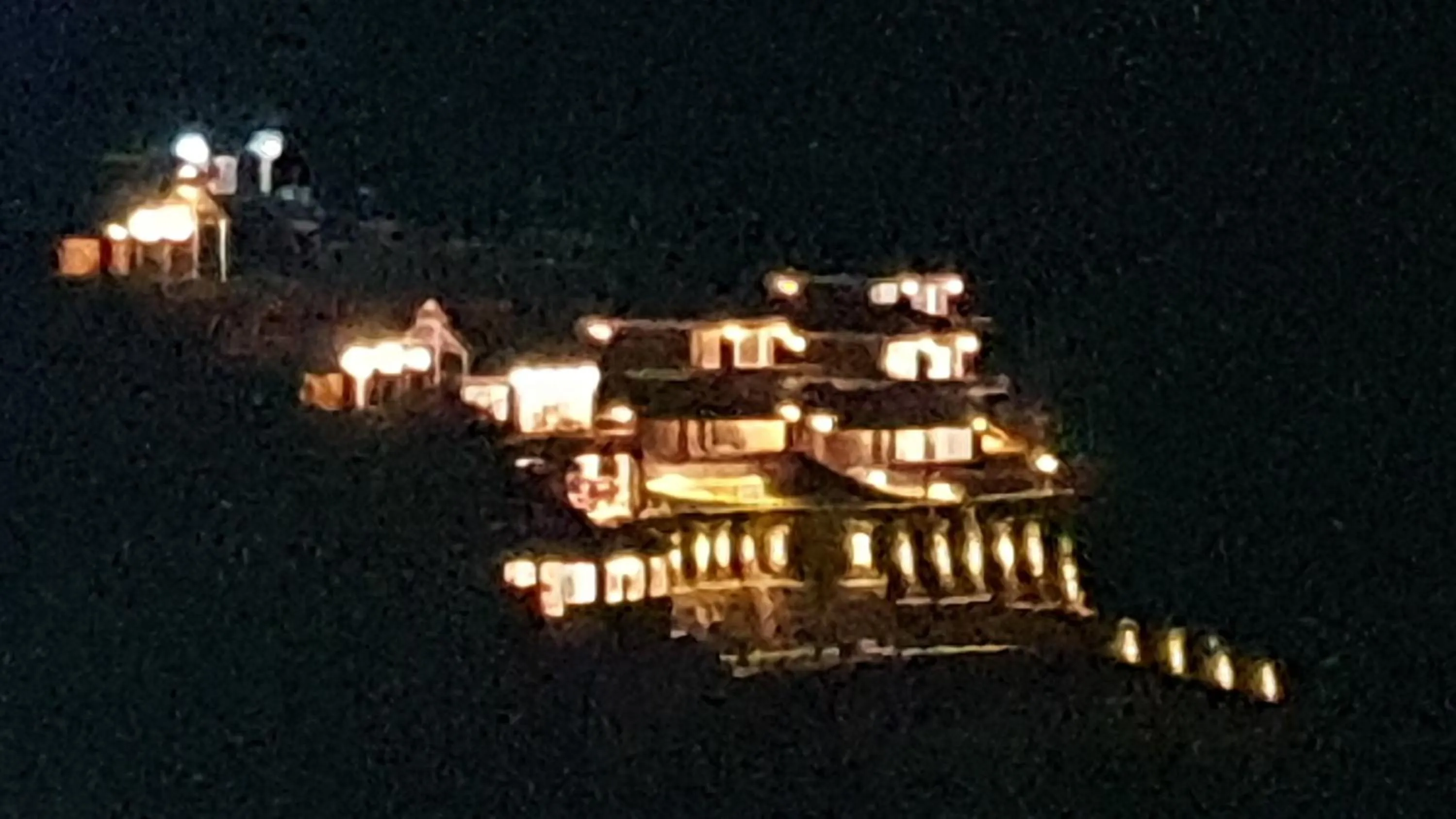Night in Casa Himalaya, Auli