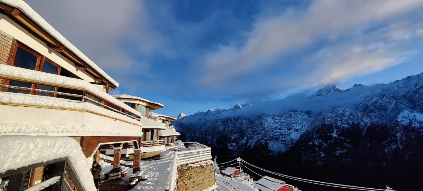 Property building in Casa Himalaya, Auli