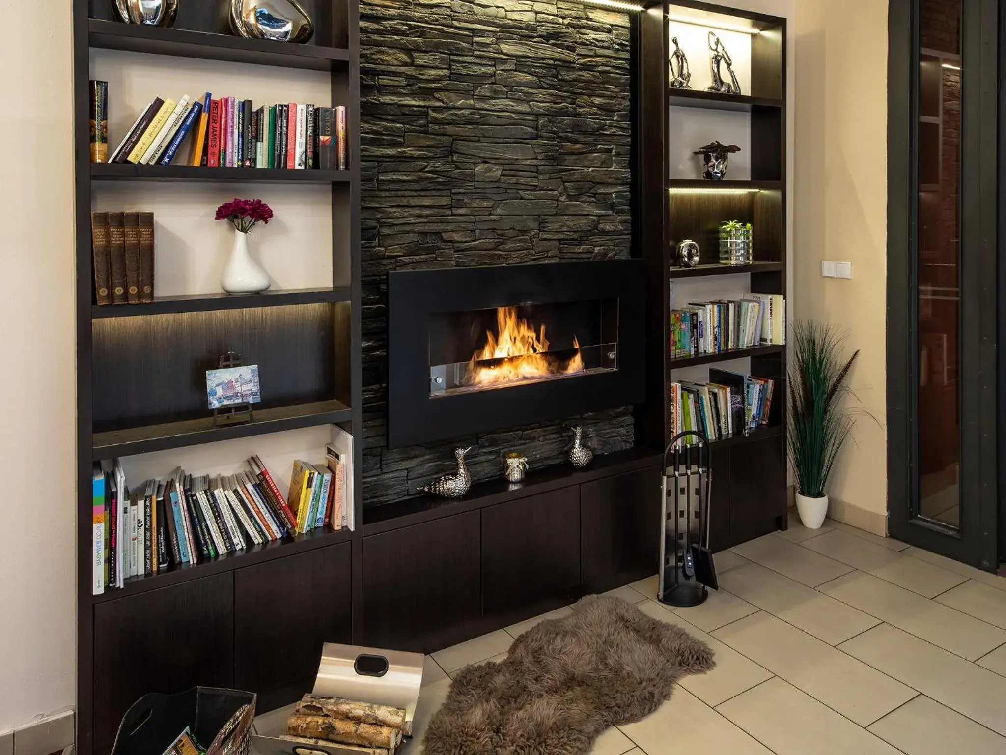 Lounge or bar in EA Embassy Prague Hotel Lounge or bar in EA Embassy Prague Hotel