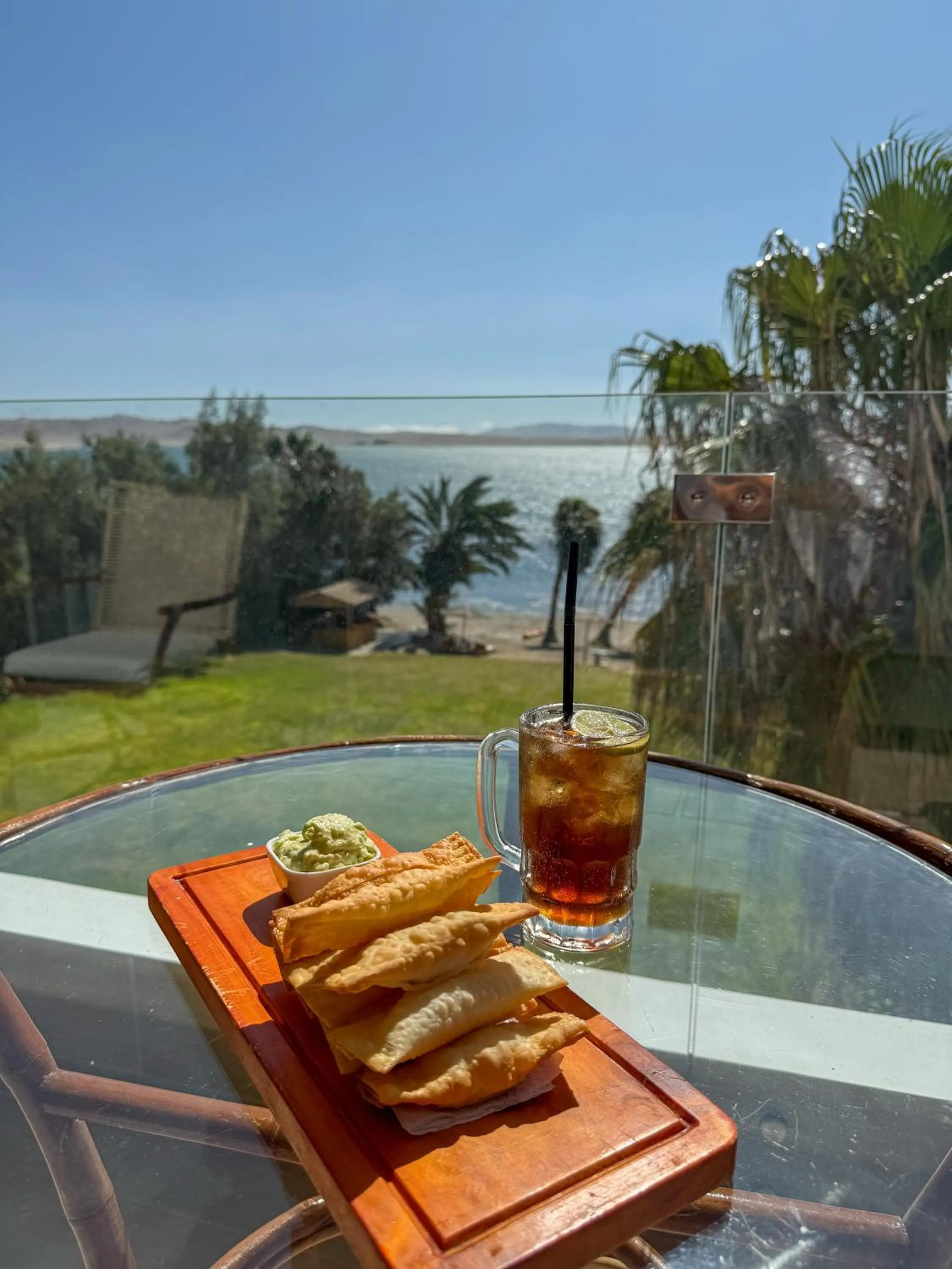 Food and drinks in Hotel El Condor